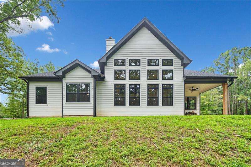 2943 Dabbs Bridge Road Property Photo 6