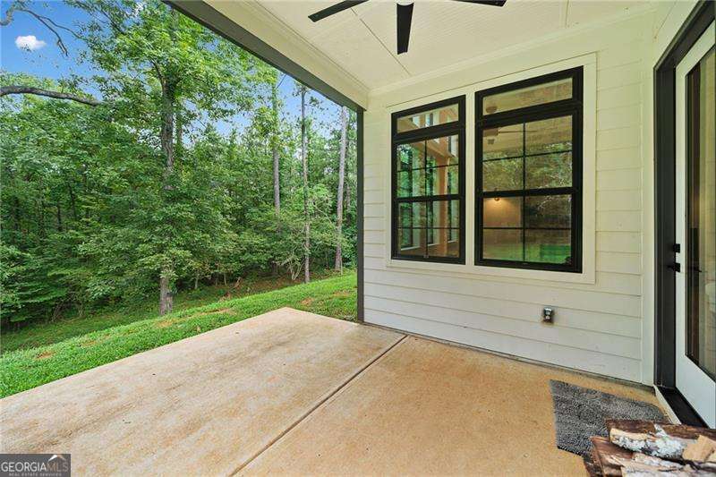 2943 Dabbs Bridge Road Property Photo 8