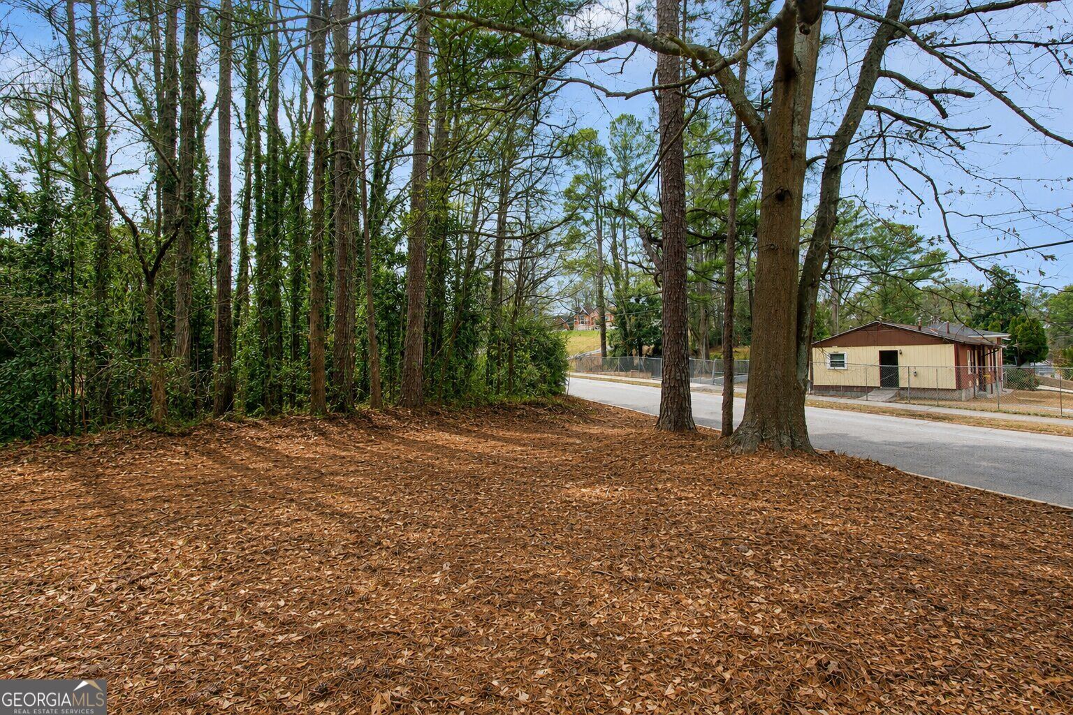 731 Bolton Road Nw Property Photo 2