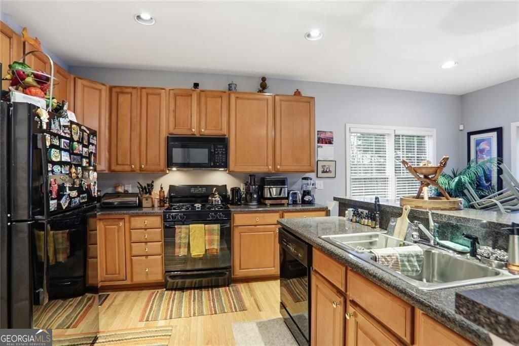 632 Grande View Property Photo 12