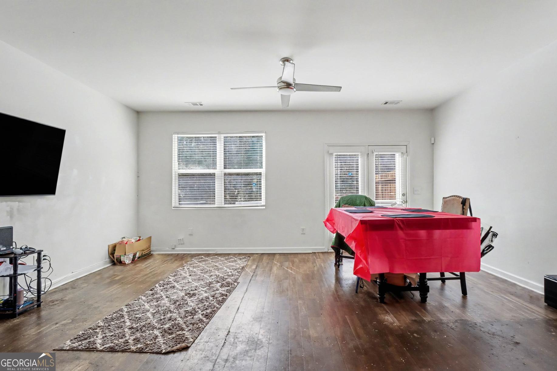 3155 Tarian Way Property Photo 10