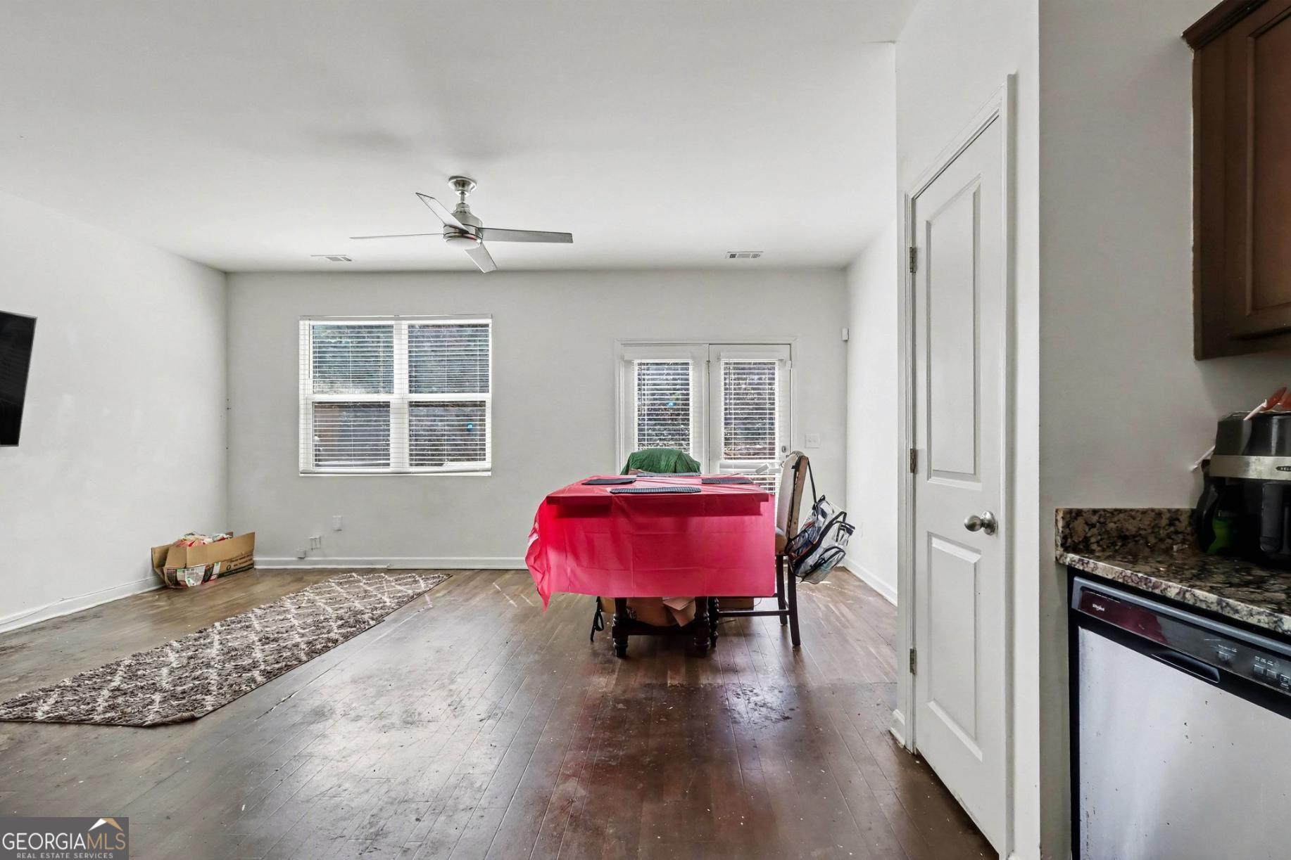 3155 Tarian Way Property Photo 11
