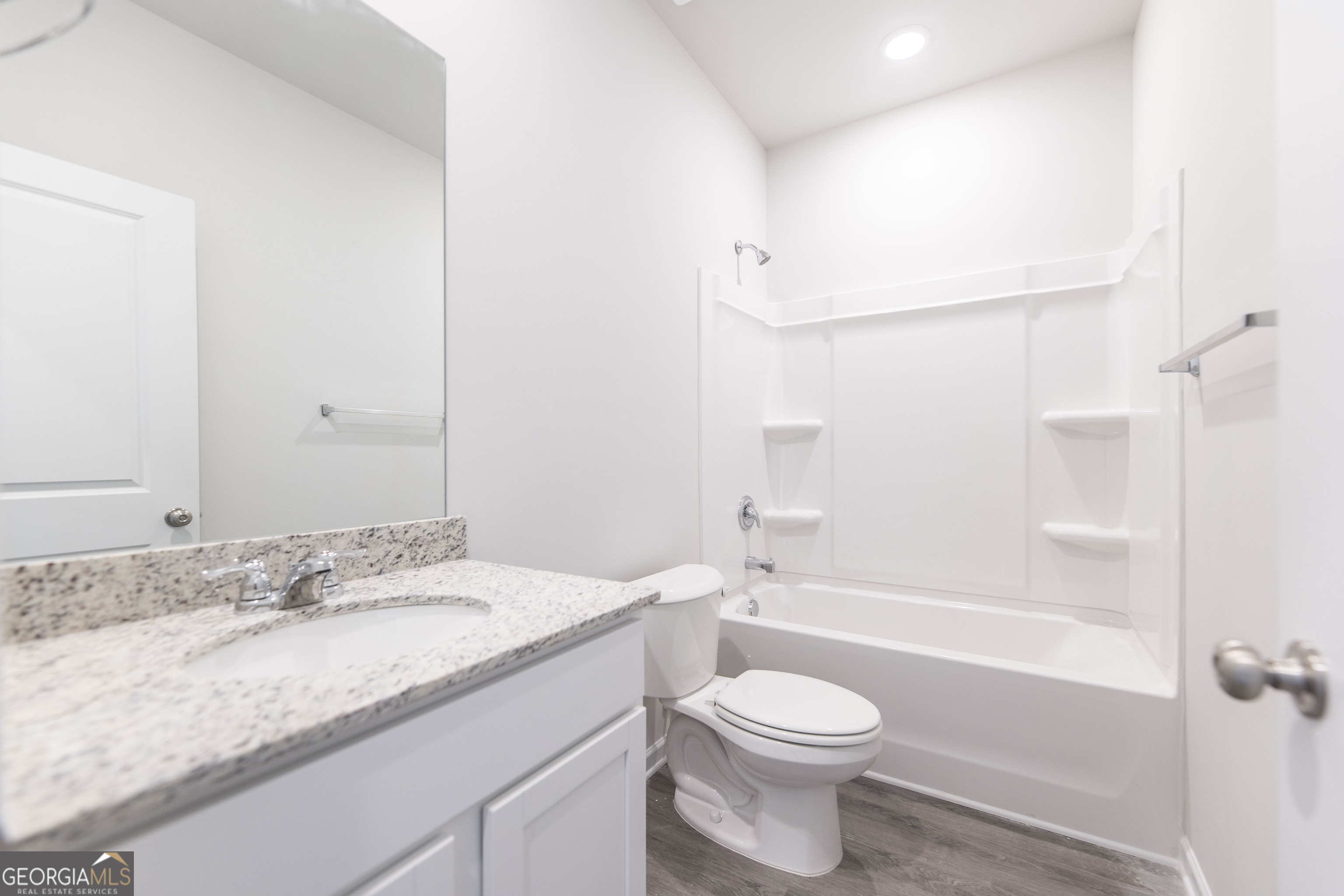 504 Georgian Walk Property Photo 23