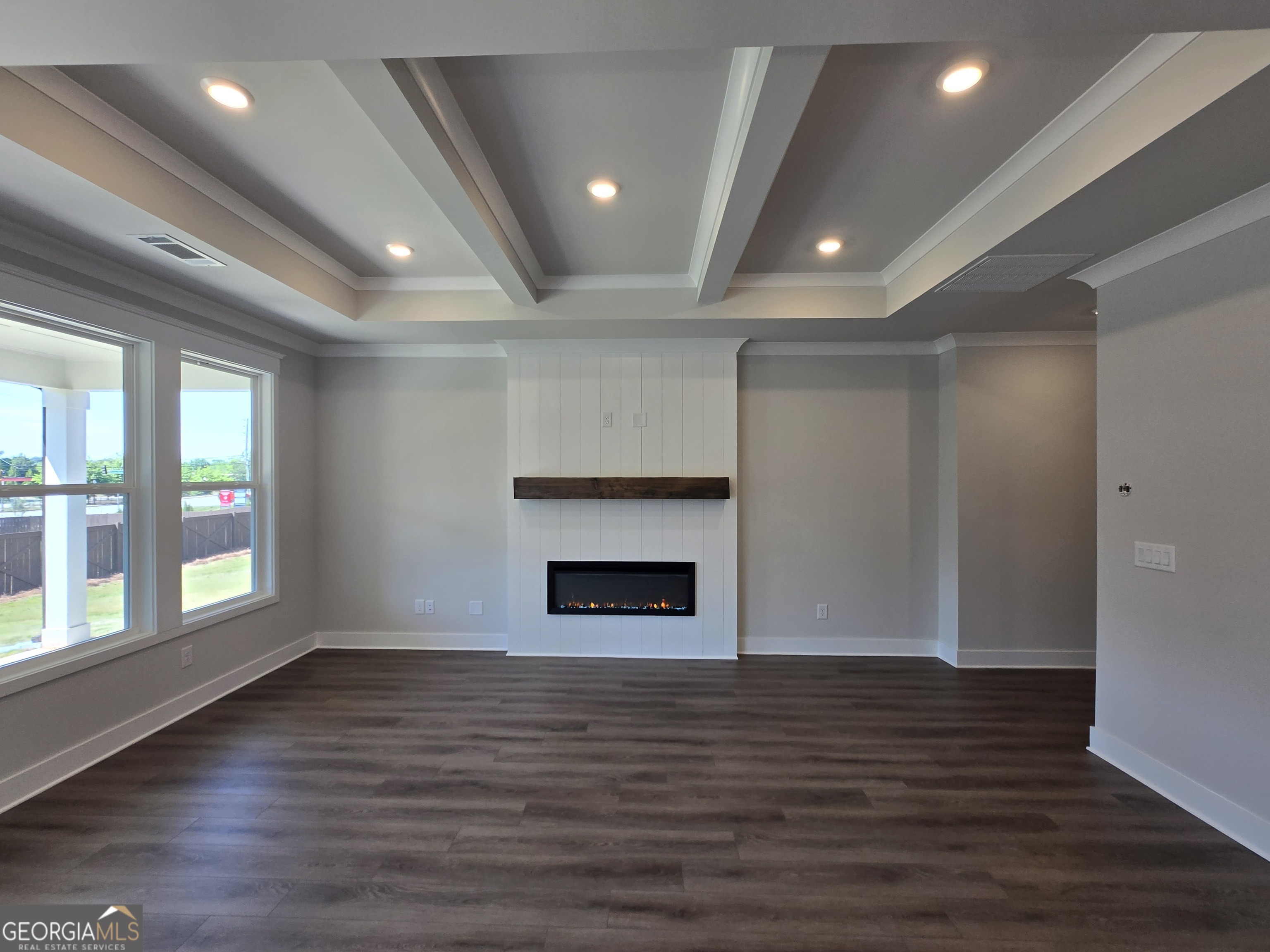 2427 Enchanted Sky Way Property Photo 14