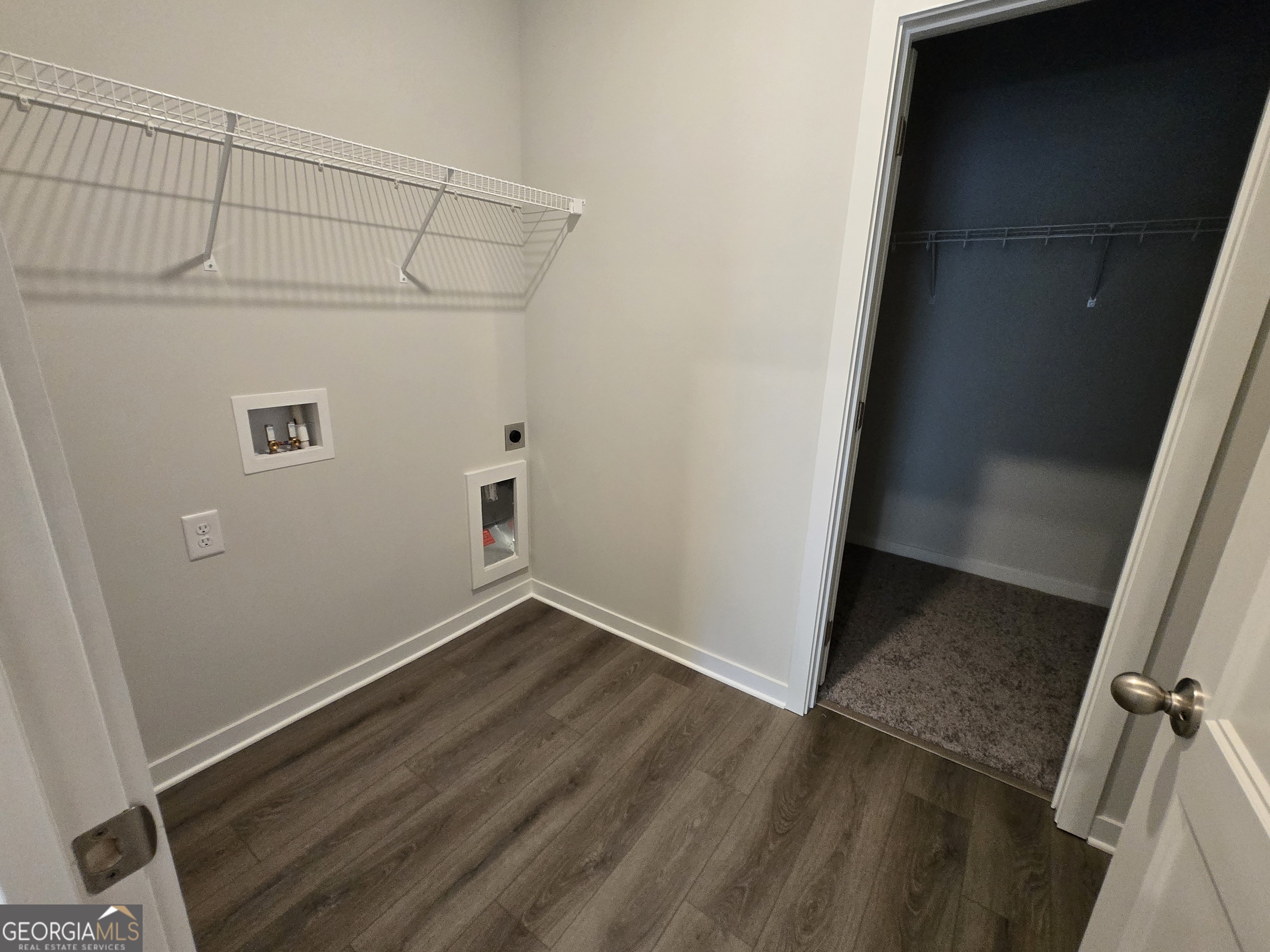 2427 Enchanted Sky Way Property Photo 18