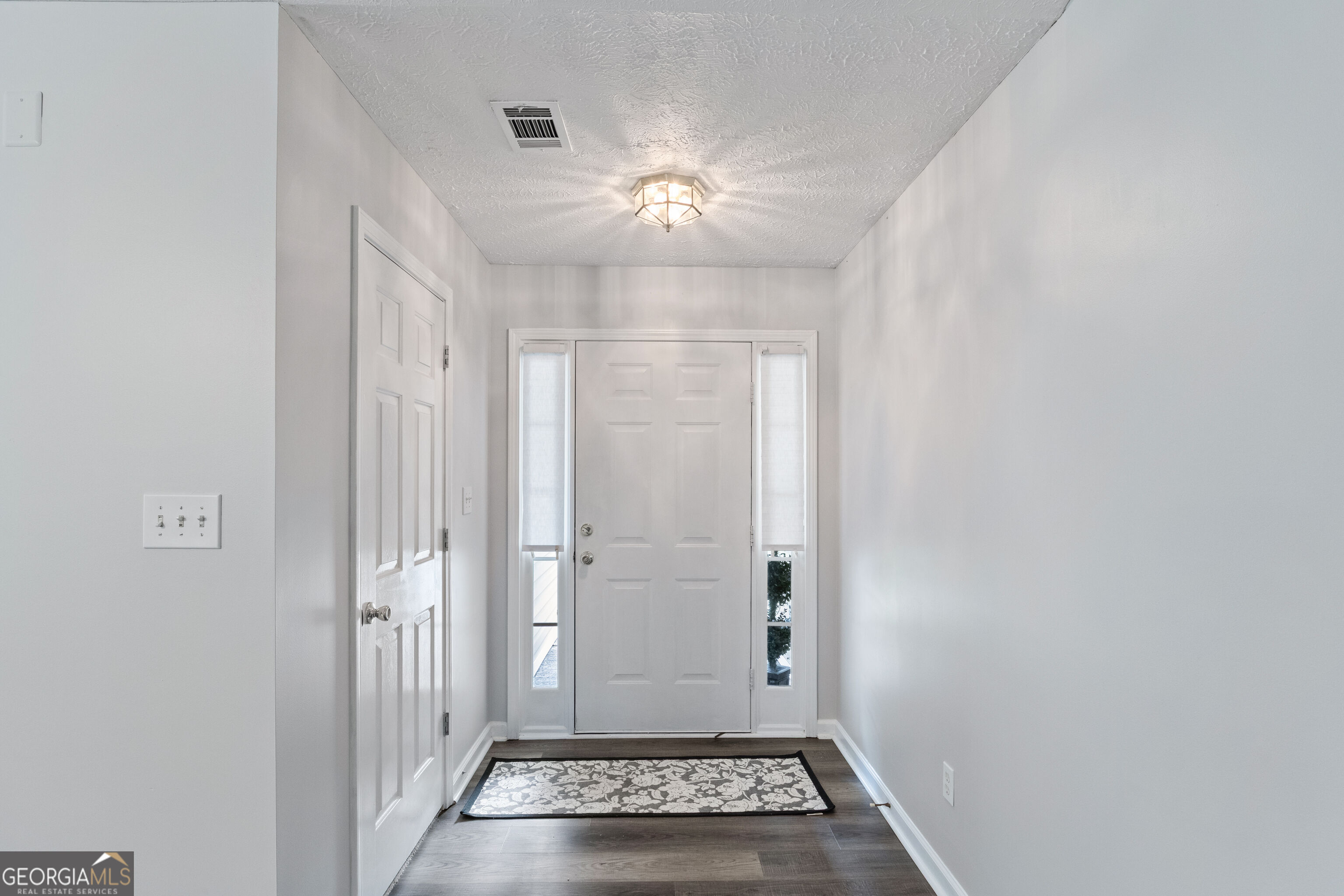 70 Charity Drive Property Photo 9