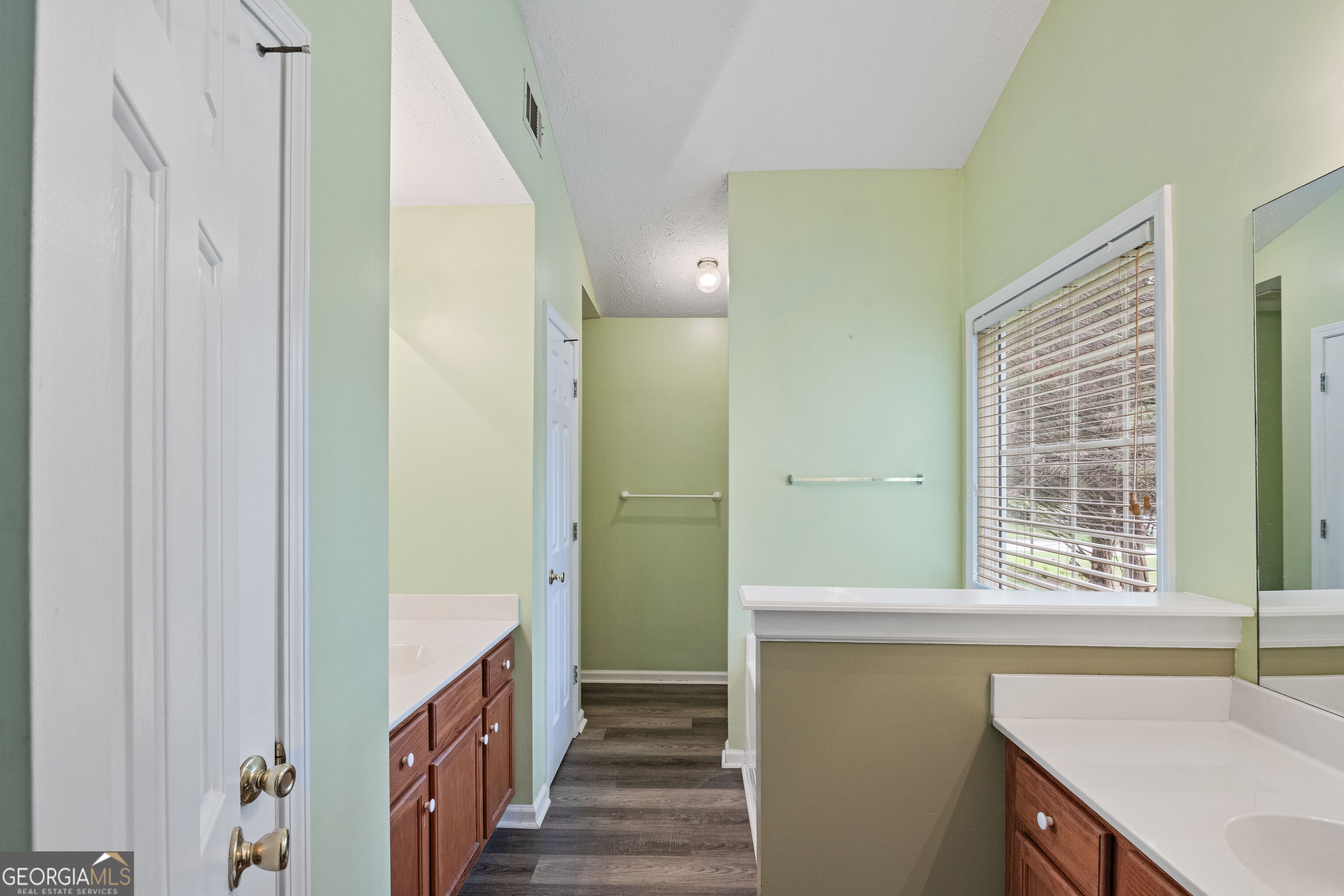 70 Charity Drive Property Photo 27