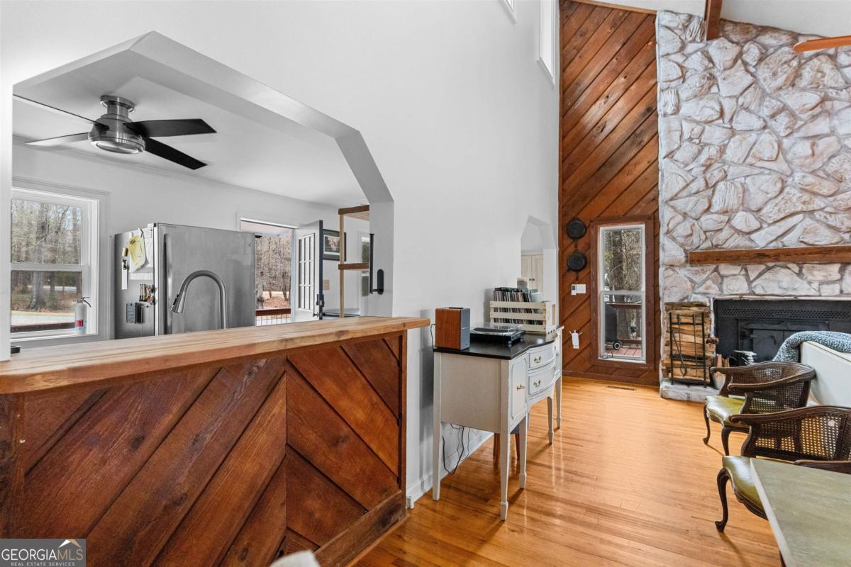 155 Admirality Way Property Photo 30