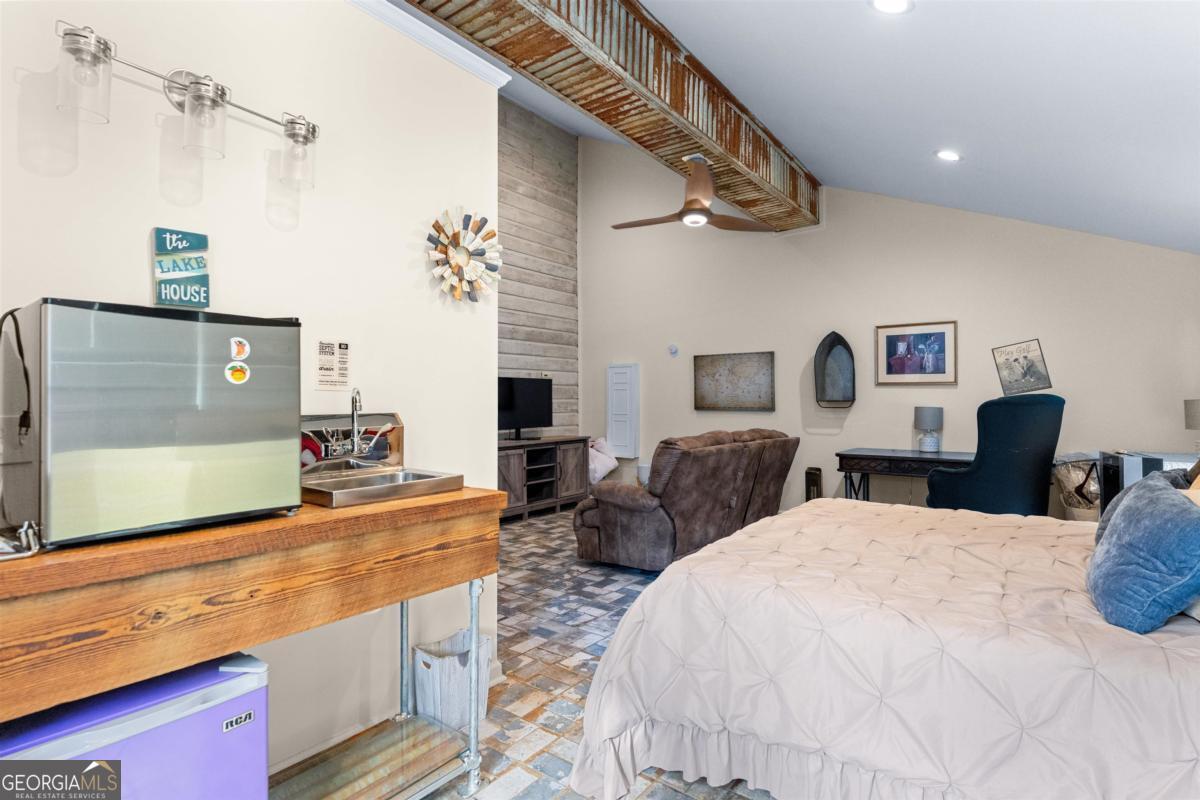 155 Admirality Way Property Photo 42