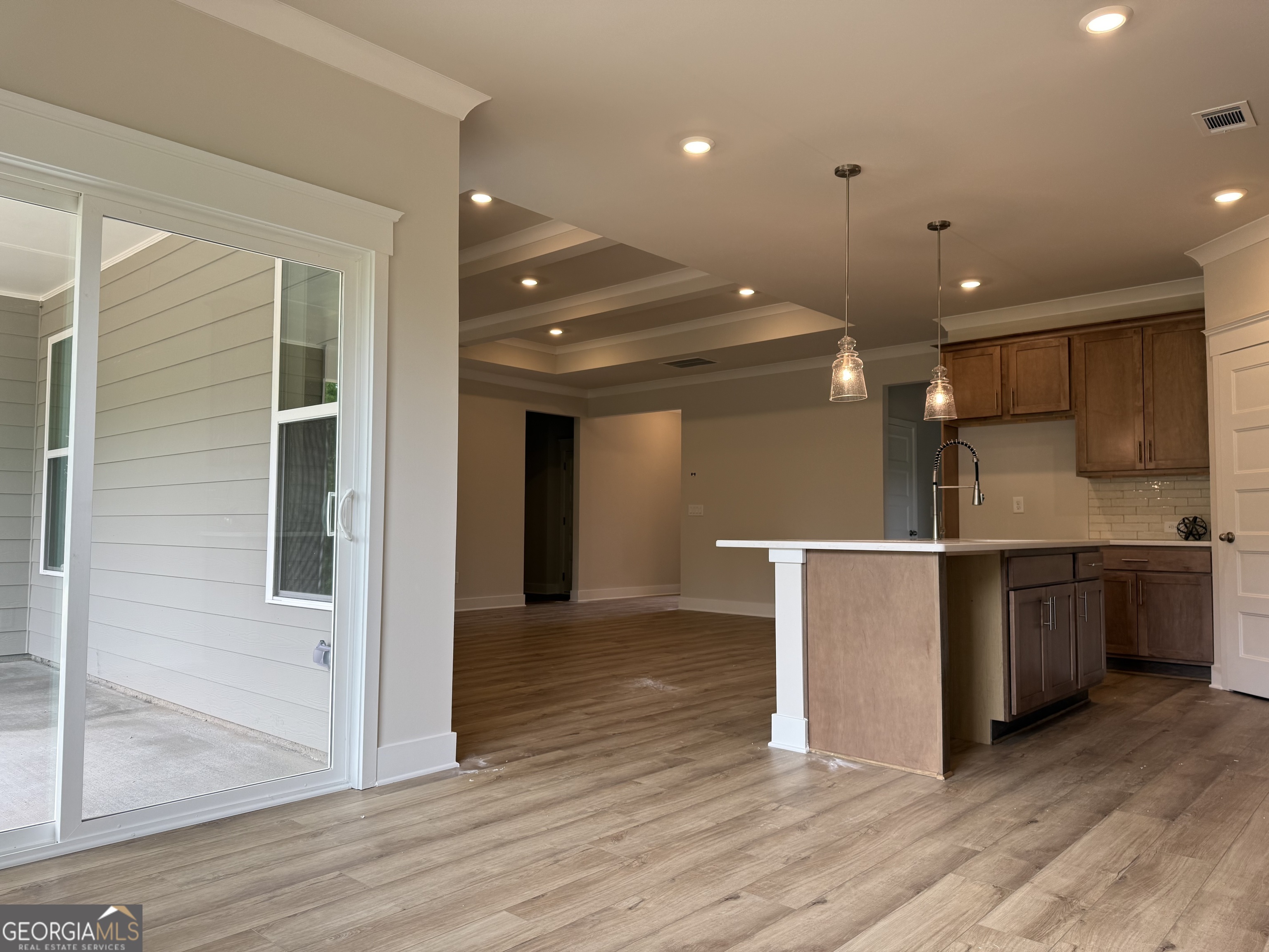 5503 Tullis Drive Property Photo 9