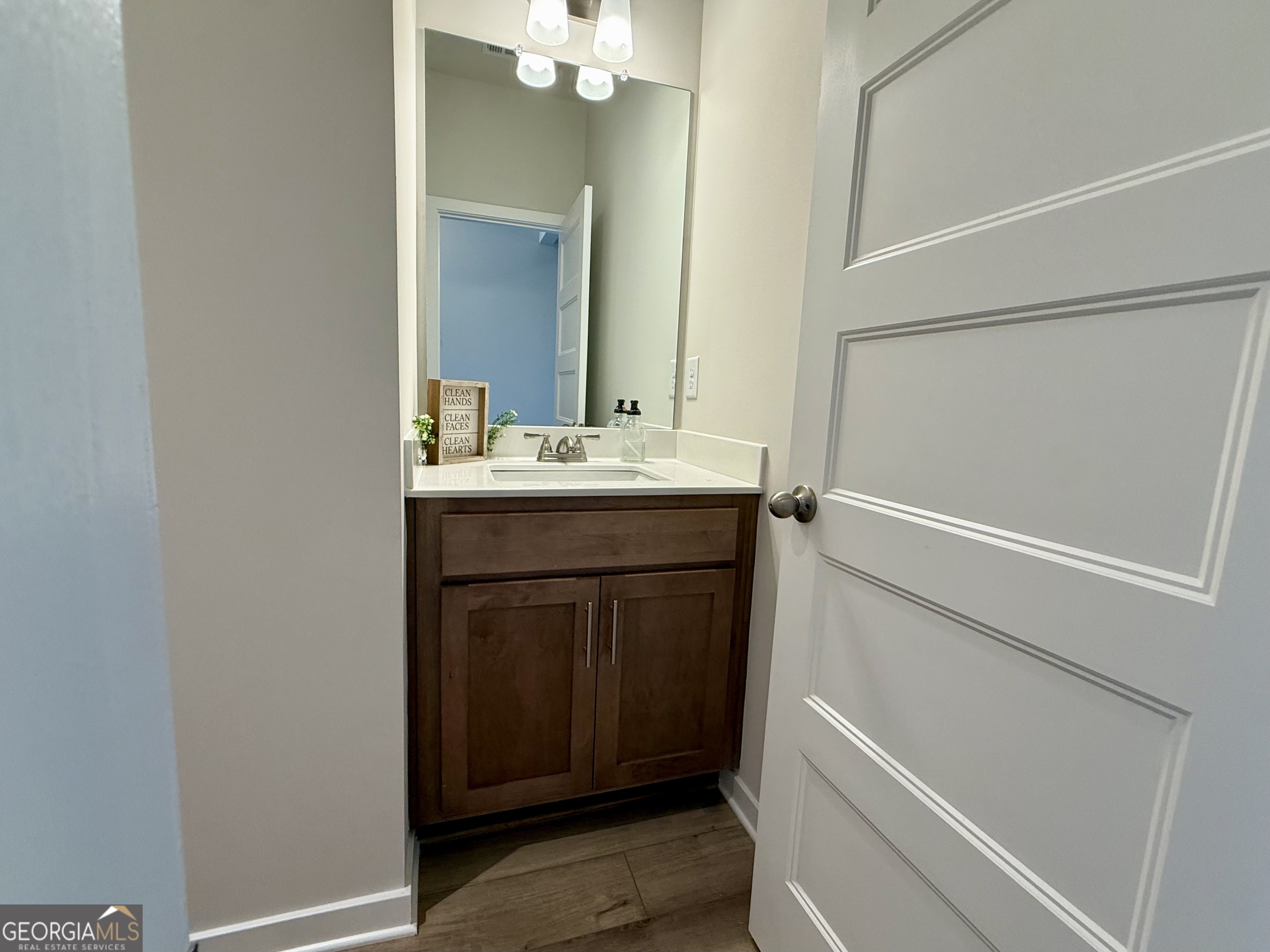 5503 Tullis Drive Property Photo 17