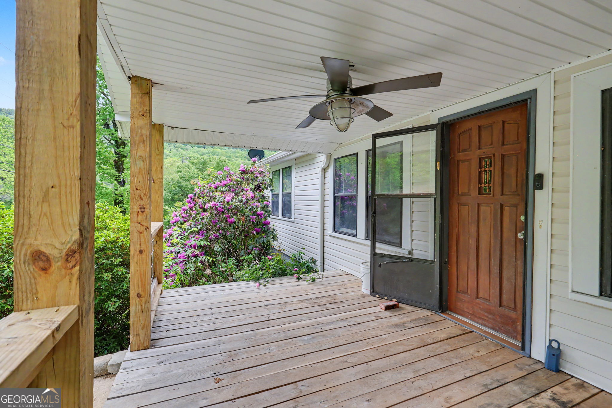 7219 Highway 76 W Property Photo 8