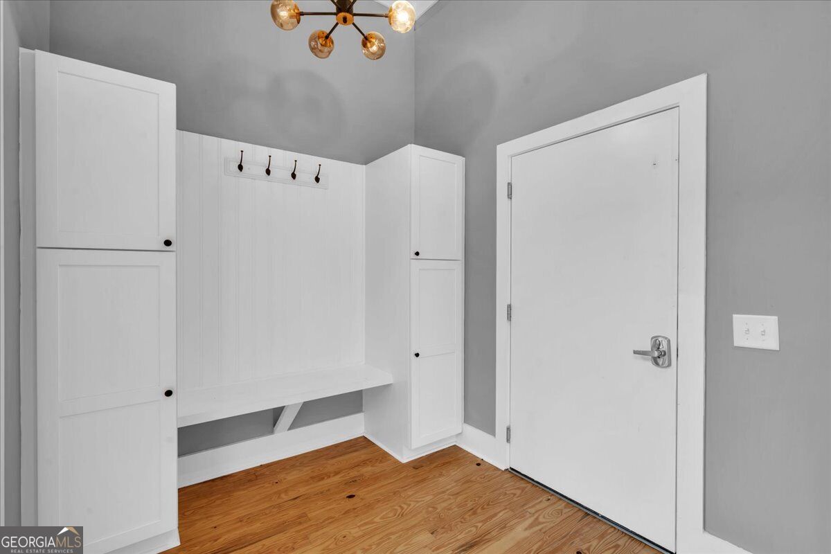 565 Poplar Street Property Photo 49
