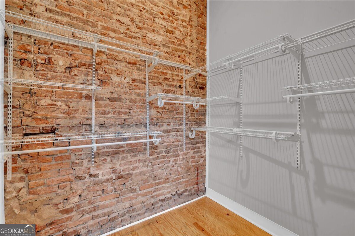 565 Poplar Street Property Photo 53