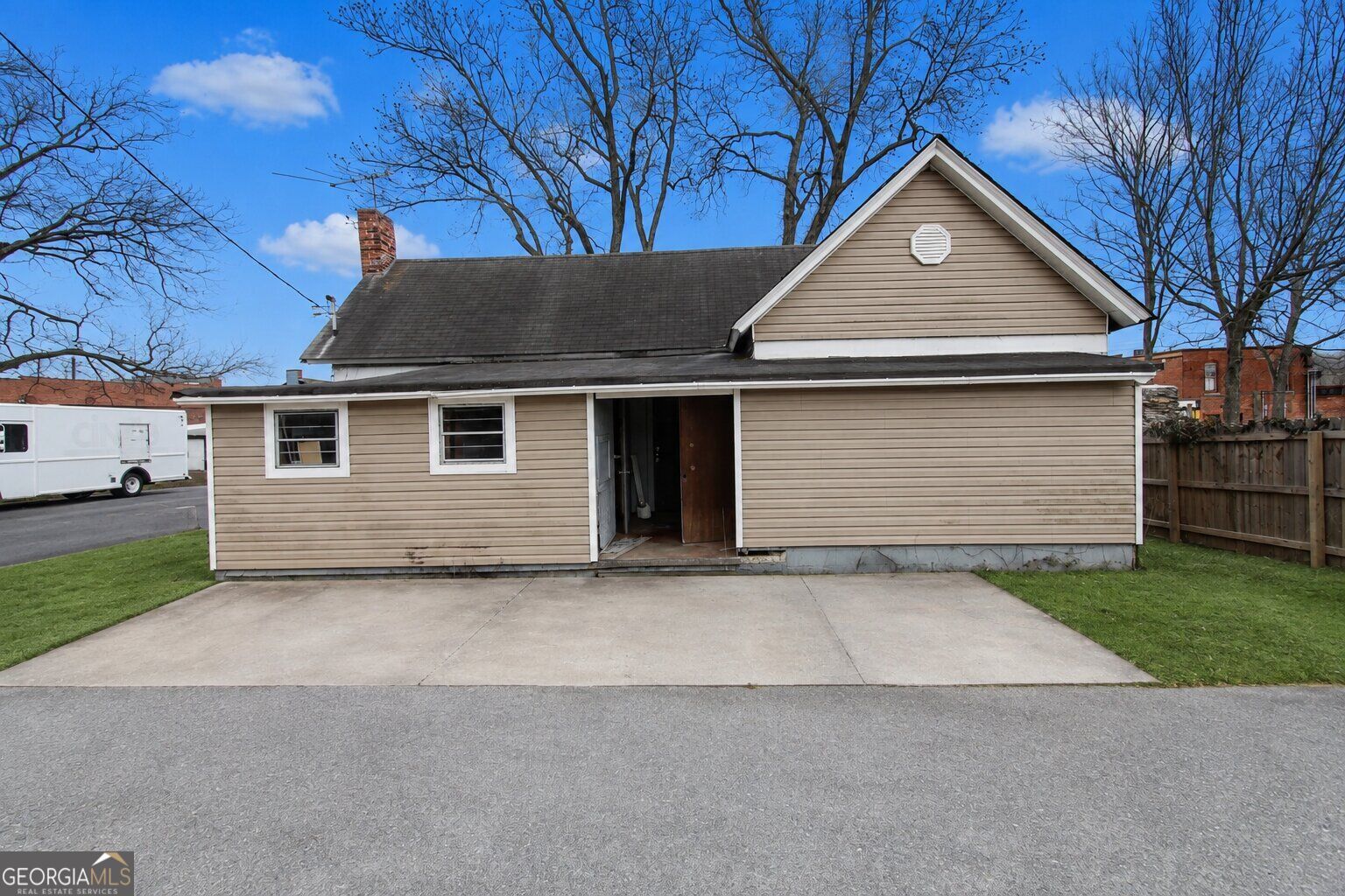 2761 Joe Jerkins Boulevard Property Photo 1