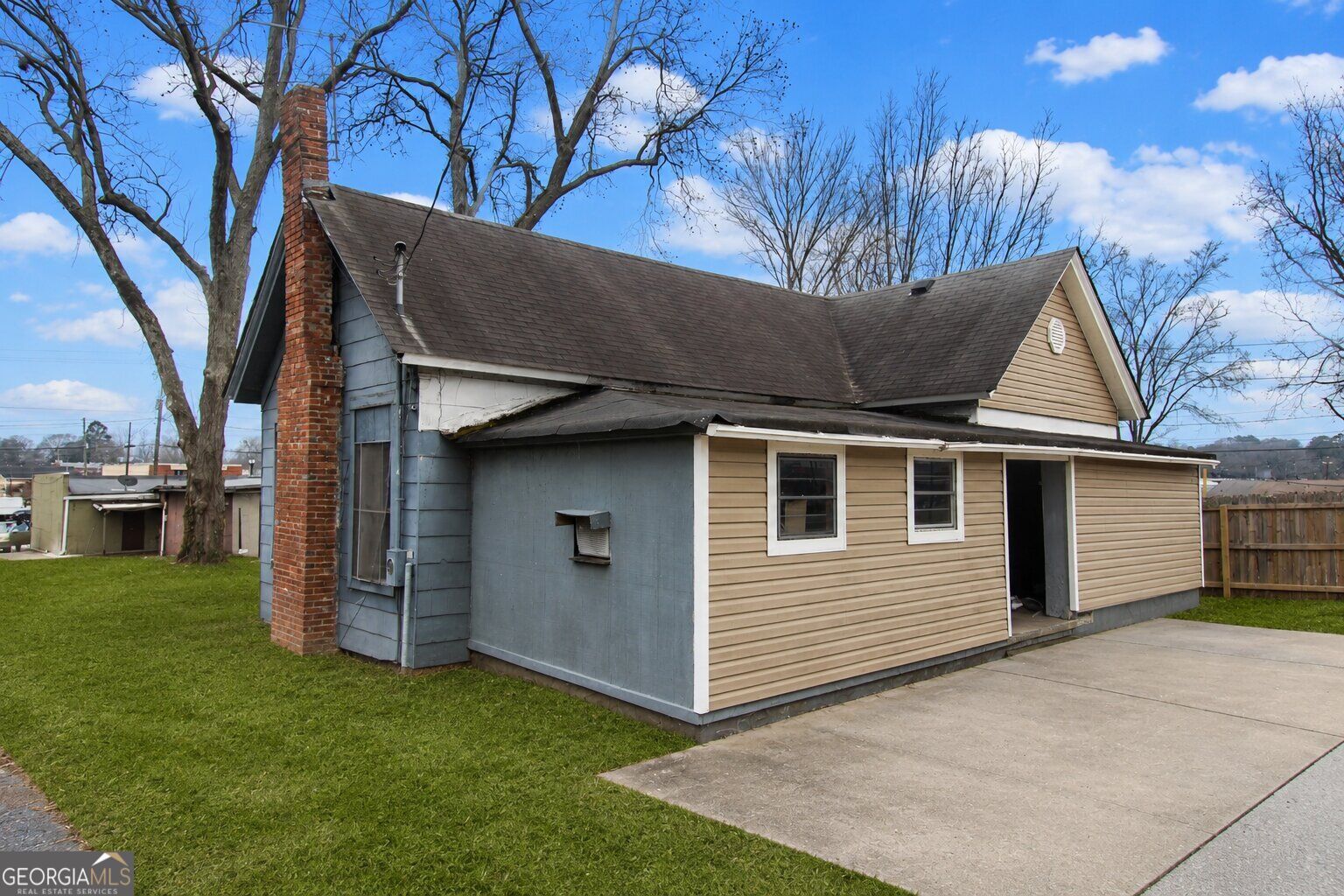 2761 Joe Jerkins Boulevard Property Photo 2