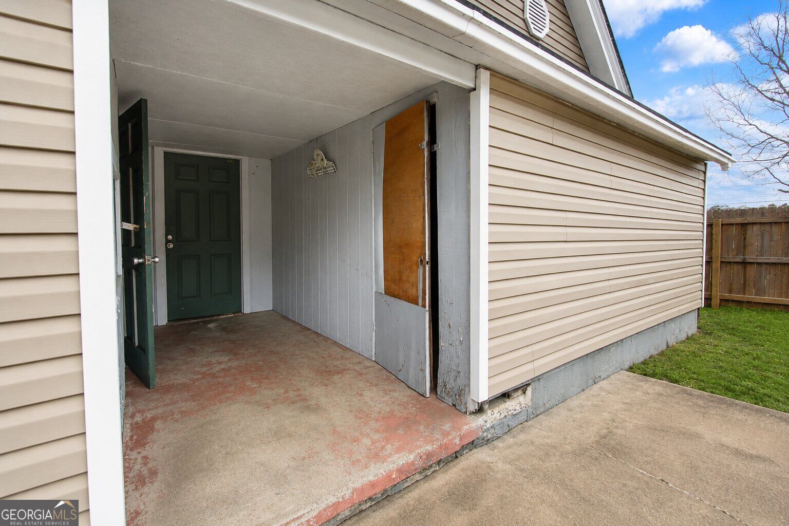 2761 Joe Jerkins Boulevard Property Photo 4