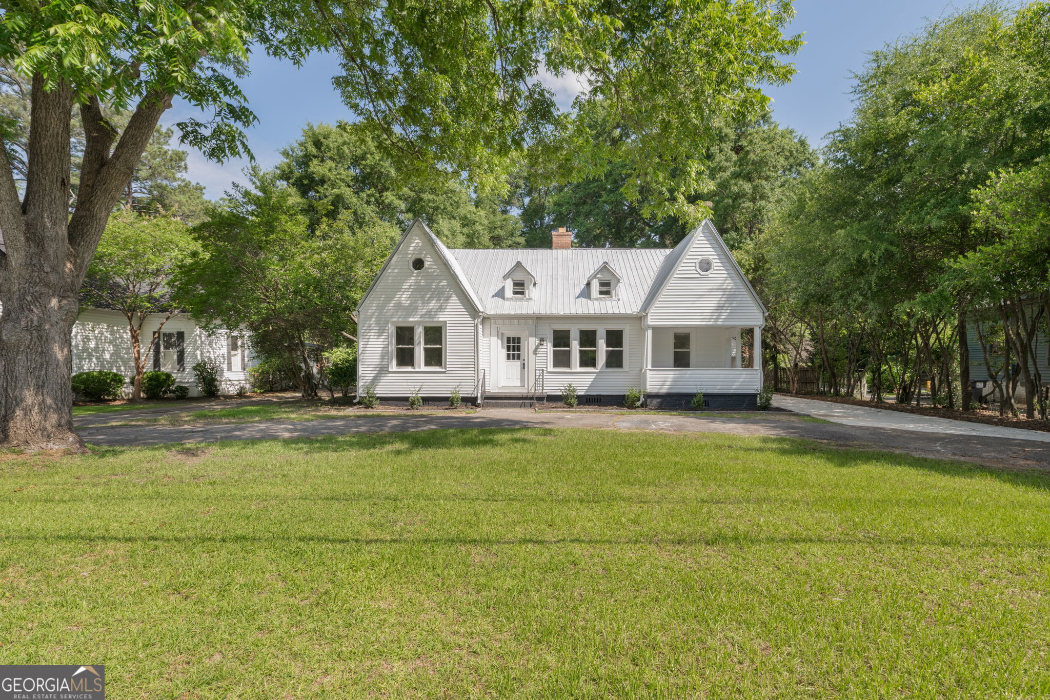 1205 Swift Street Property Photo 1