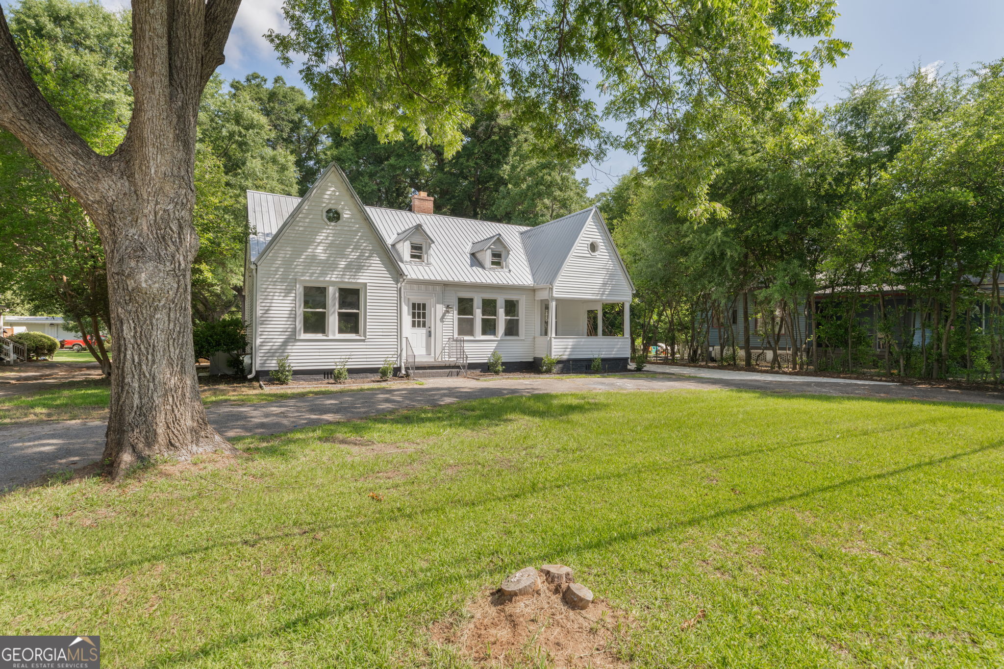 1205 Swift Street Property Photo 2