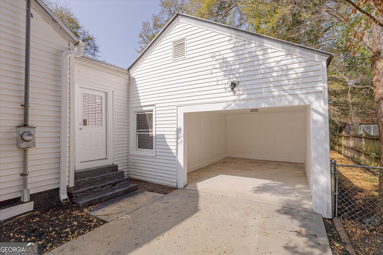 1205 Swift Street Property Photo 4