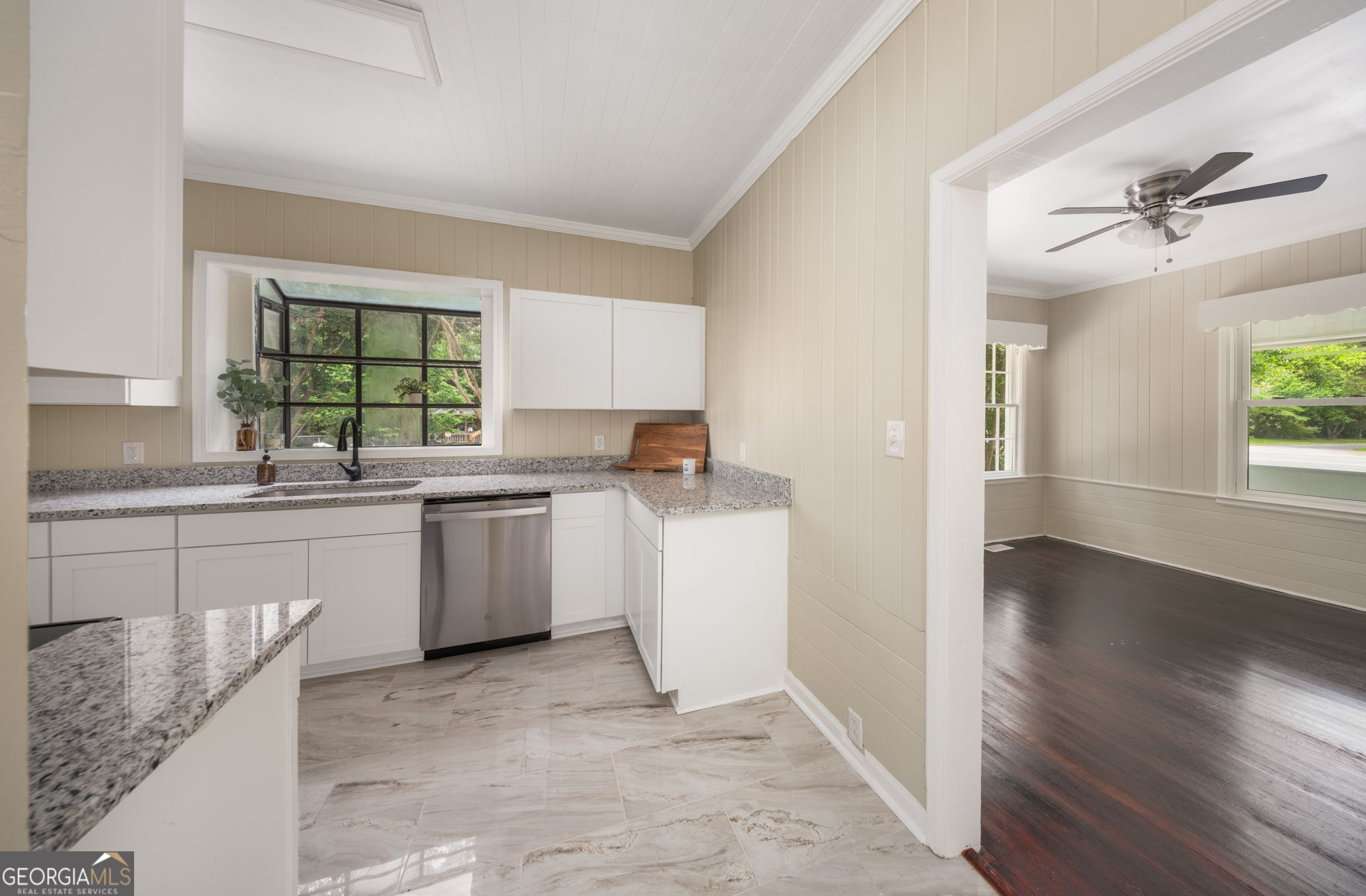1205 Swift Street Property Photo 16