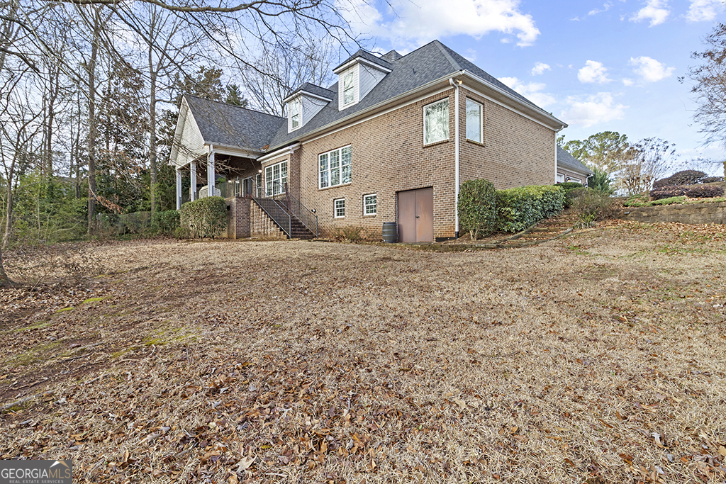 203 Westchester Drive Property Photo 3