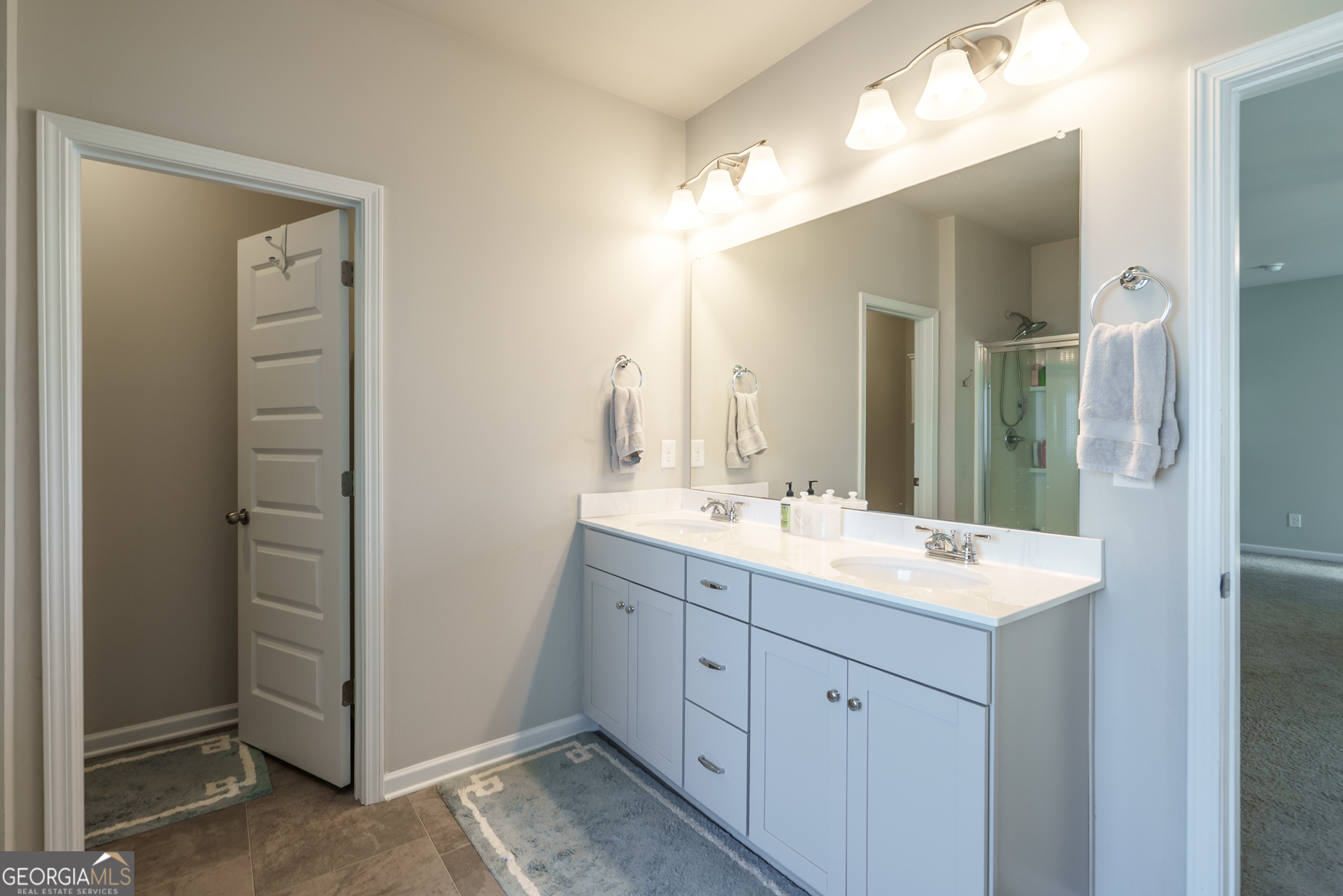 108 Leslie Court Property Photo 33