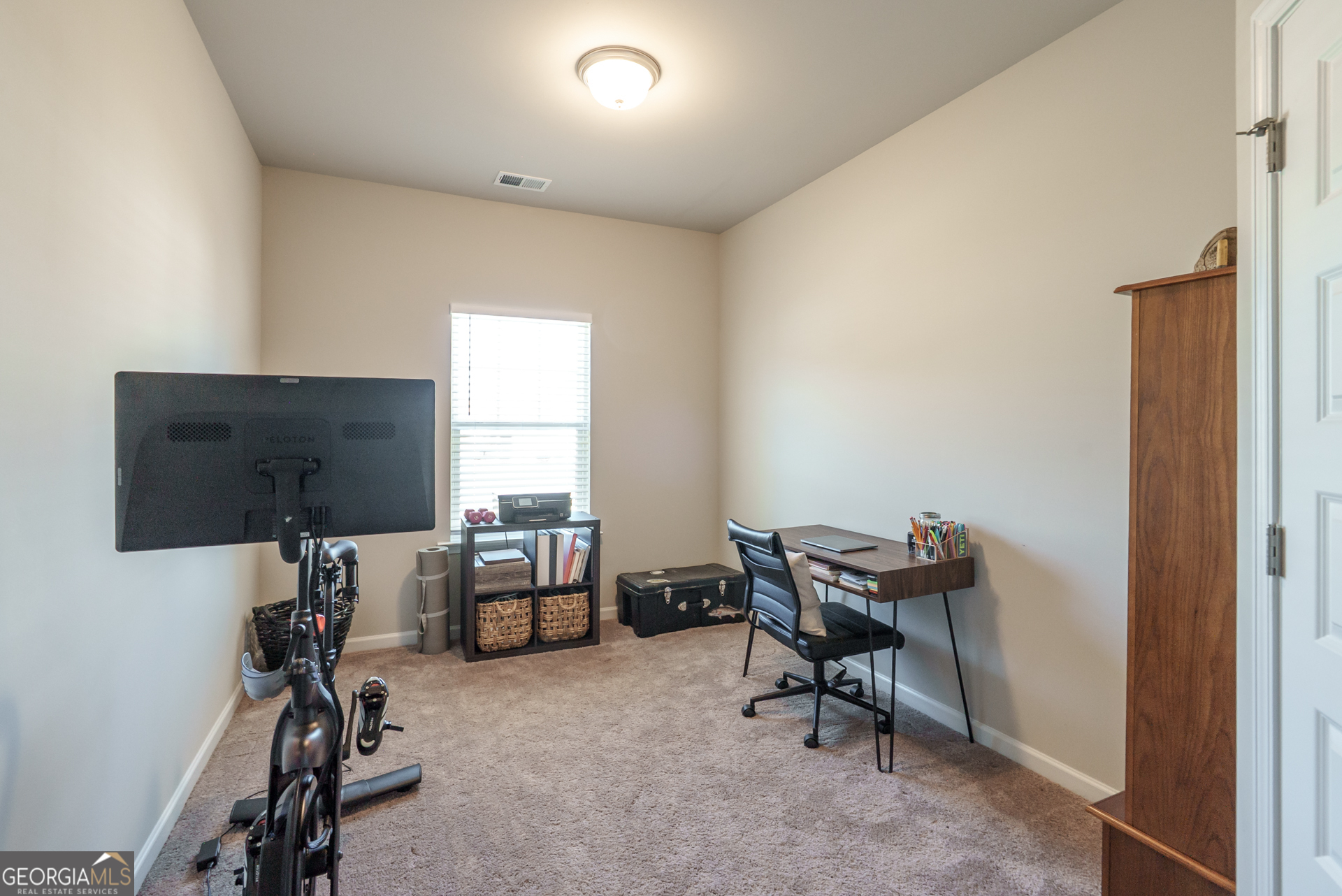 108 Leslie Court Property Photo 41