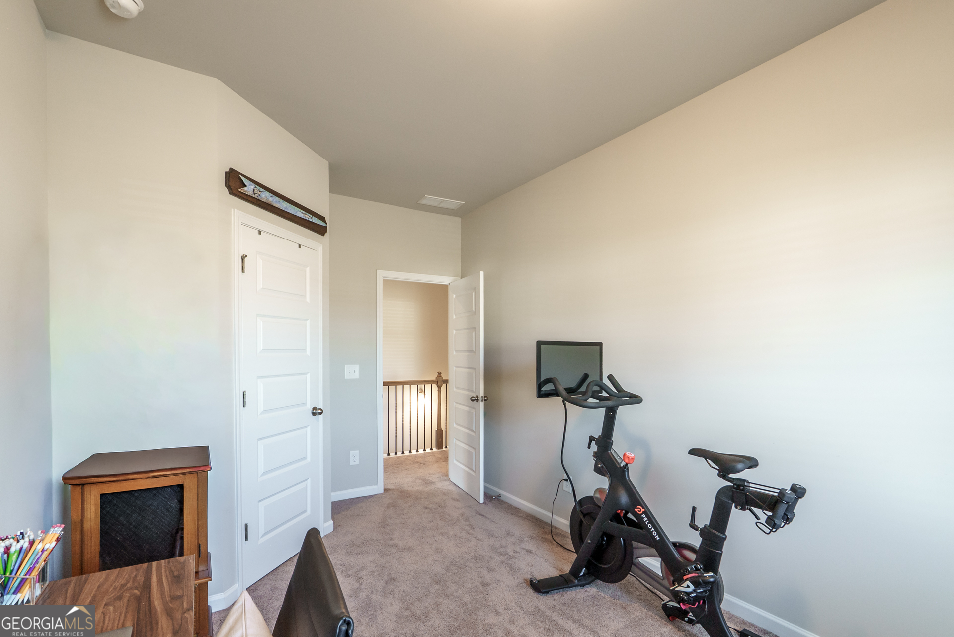 108 Leslie Court Property Photo 42