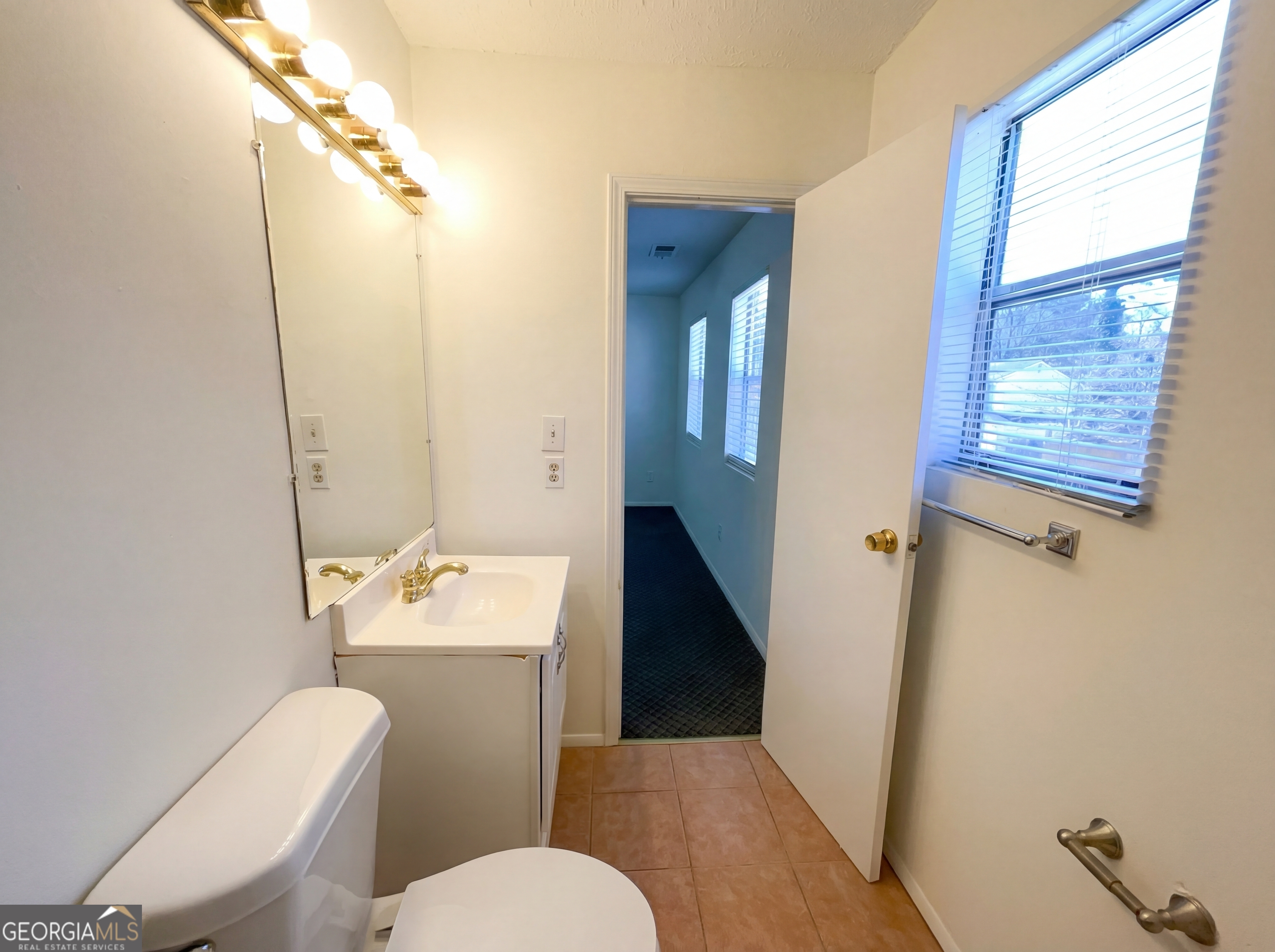 5328 Ridge Forest Drive Property Photo 28