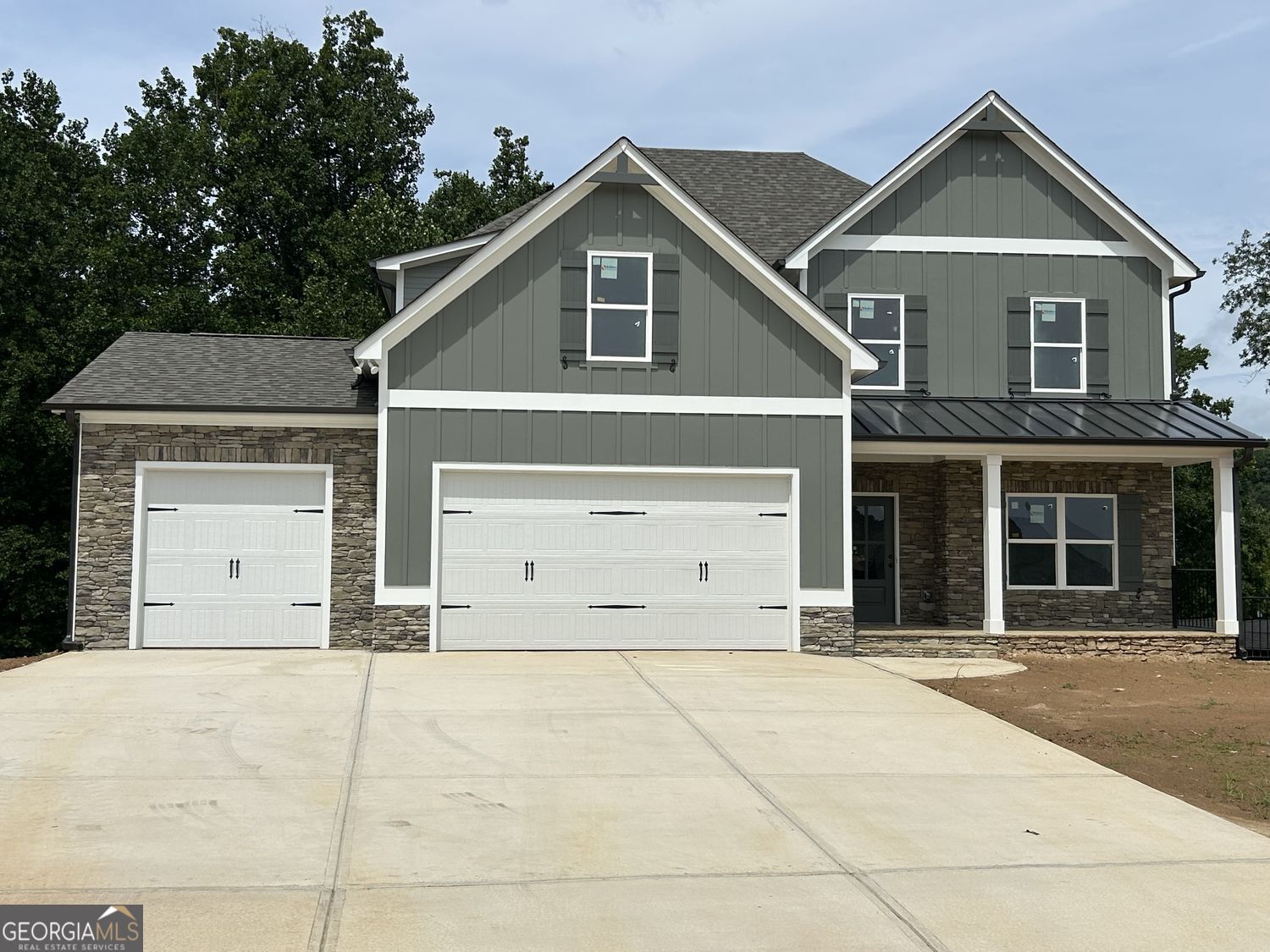 3 Barnwood Pointe