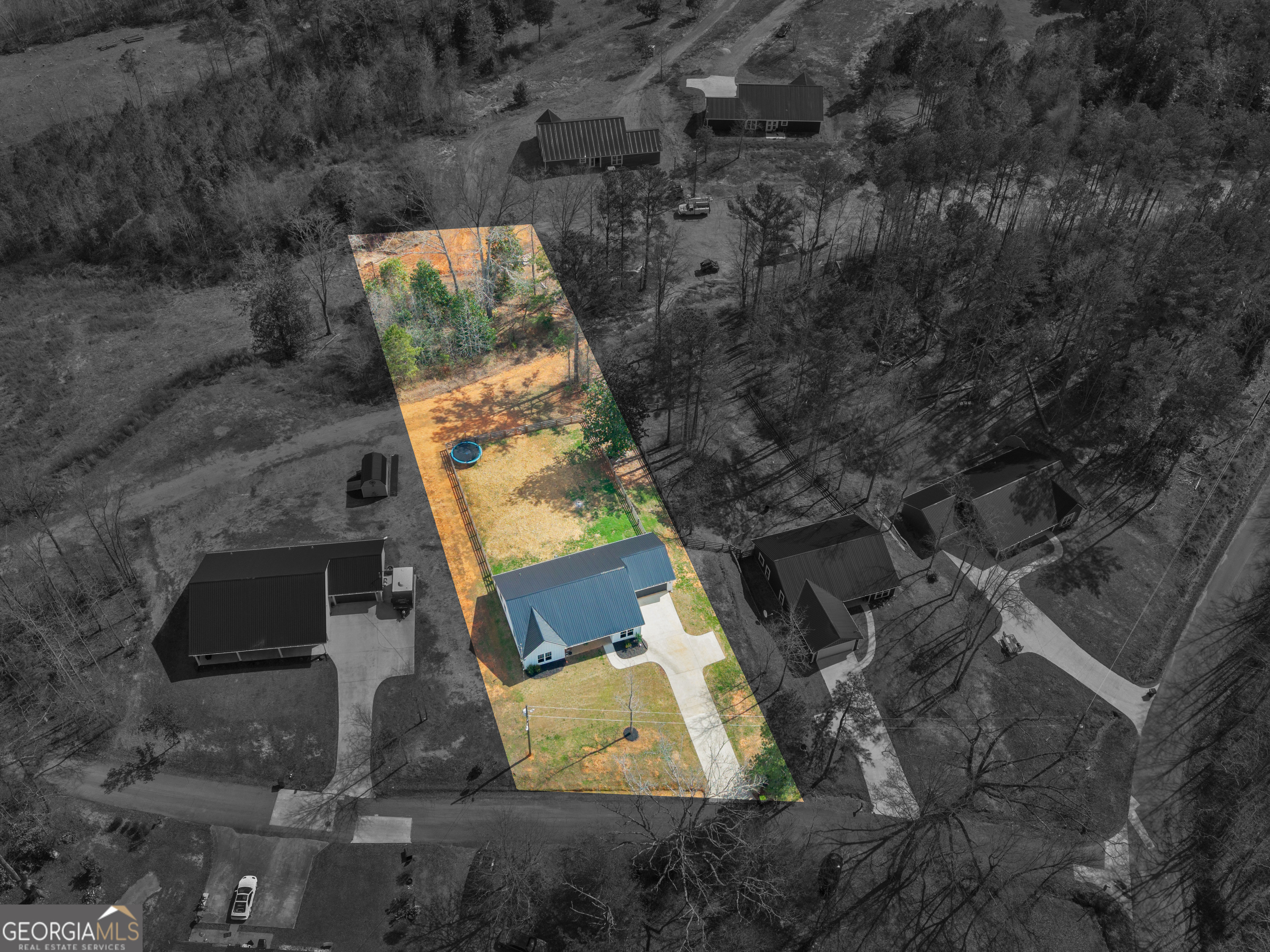 215 Almon Avenue Property Photo 35