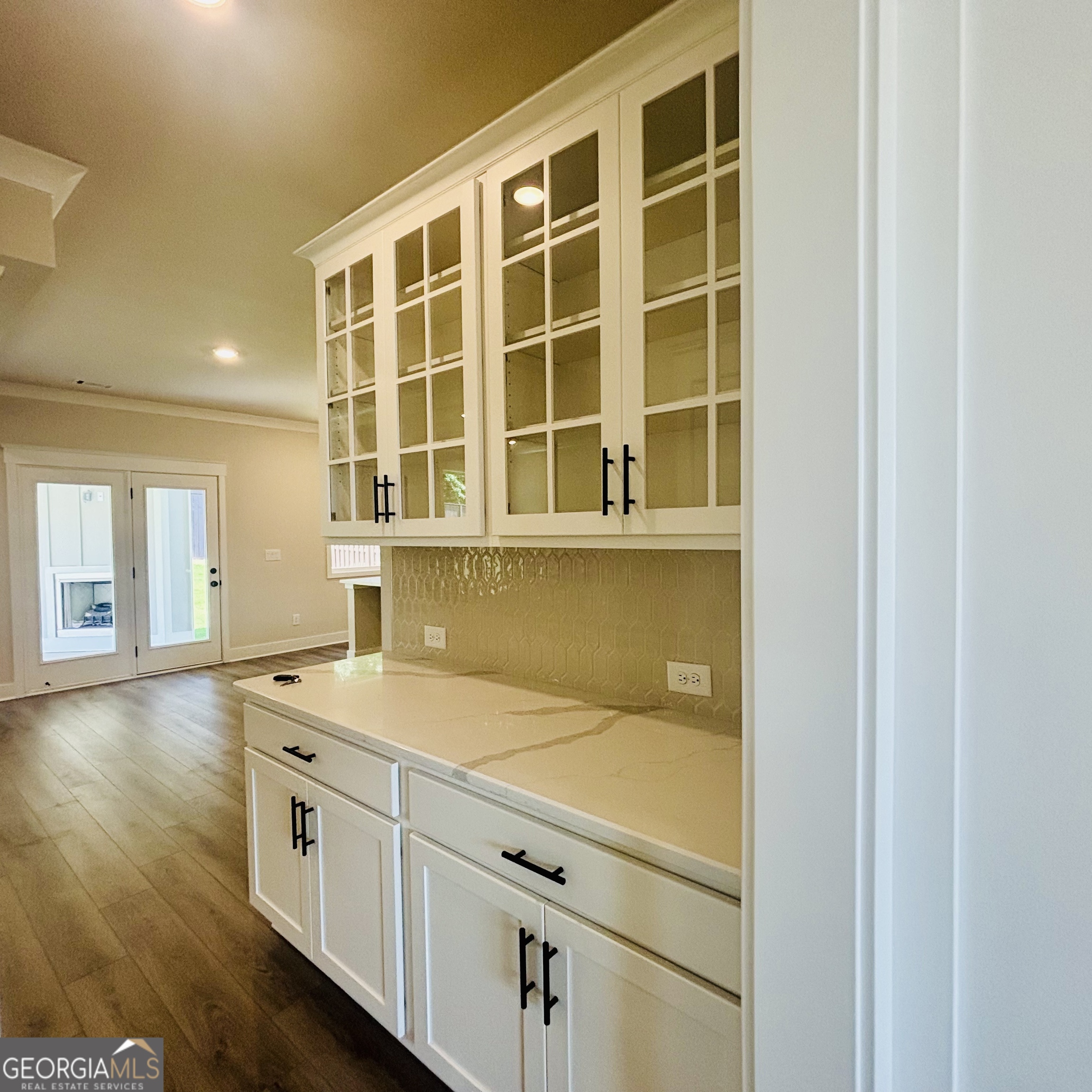 518 Winding Rose Drive Property Photo 7