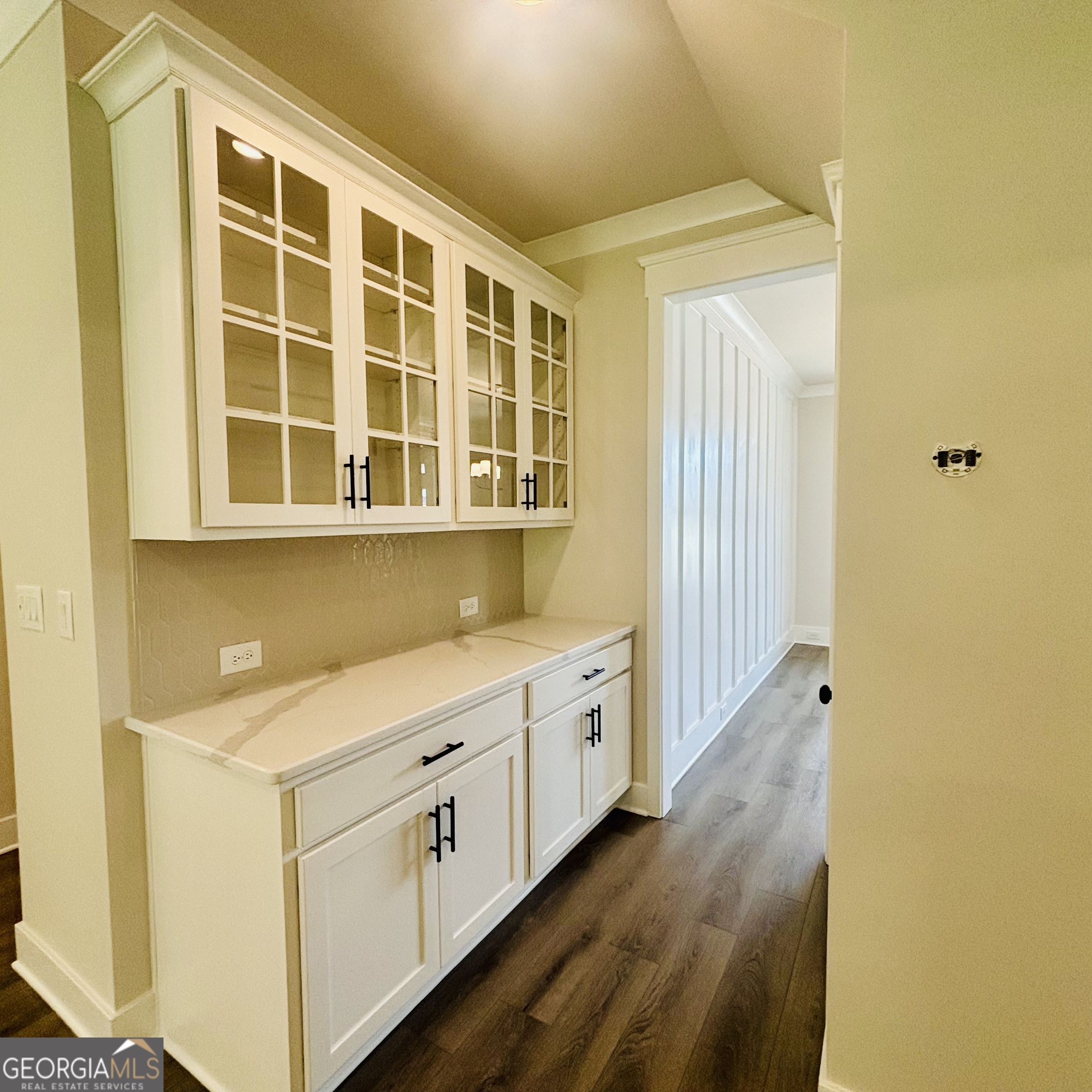 518 Winding Rose Drive Property Photo 8
