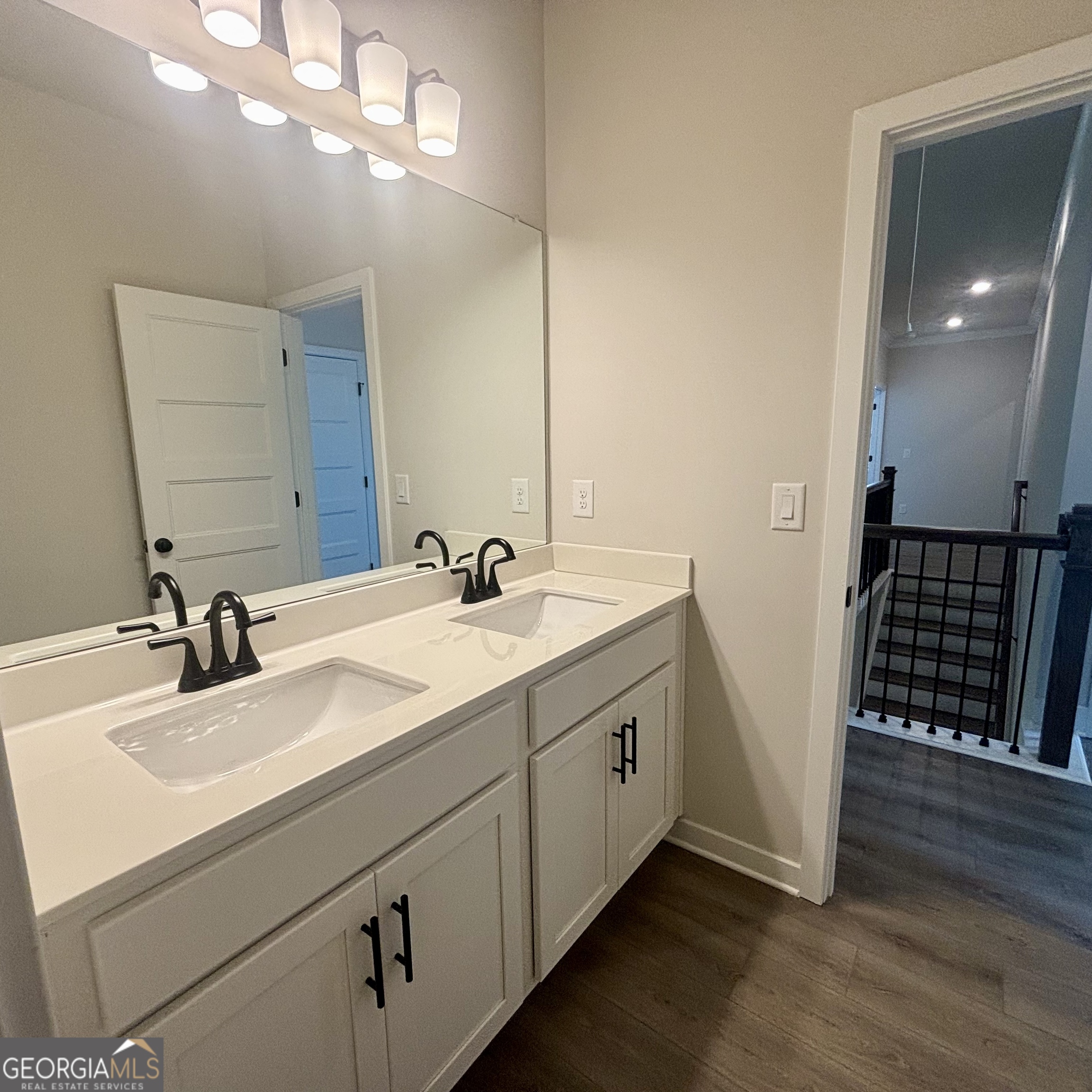 518 Winding Rose Drive Property Photo 34