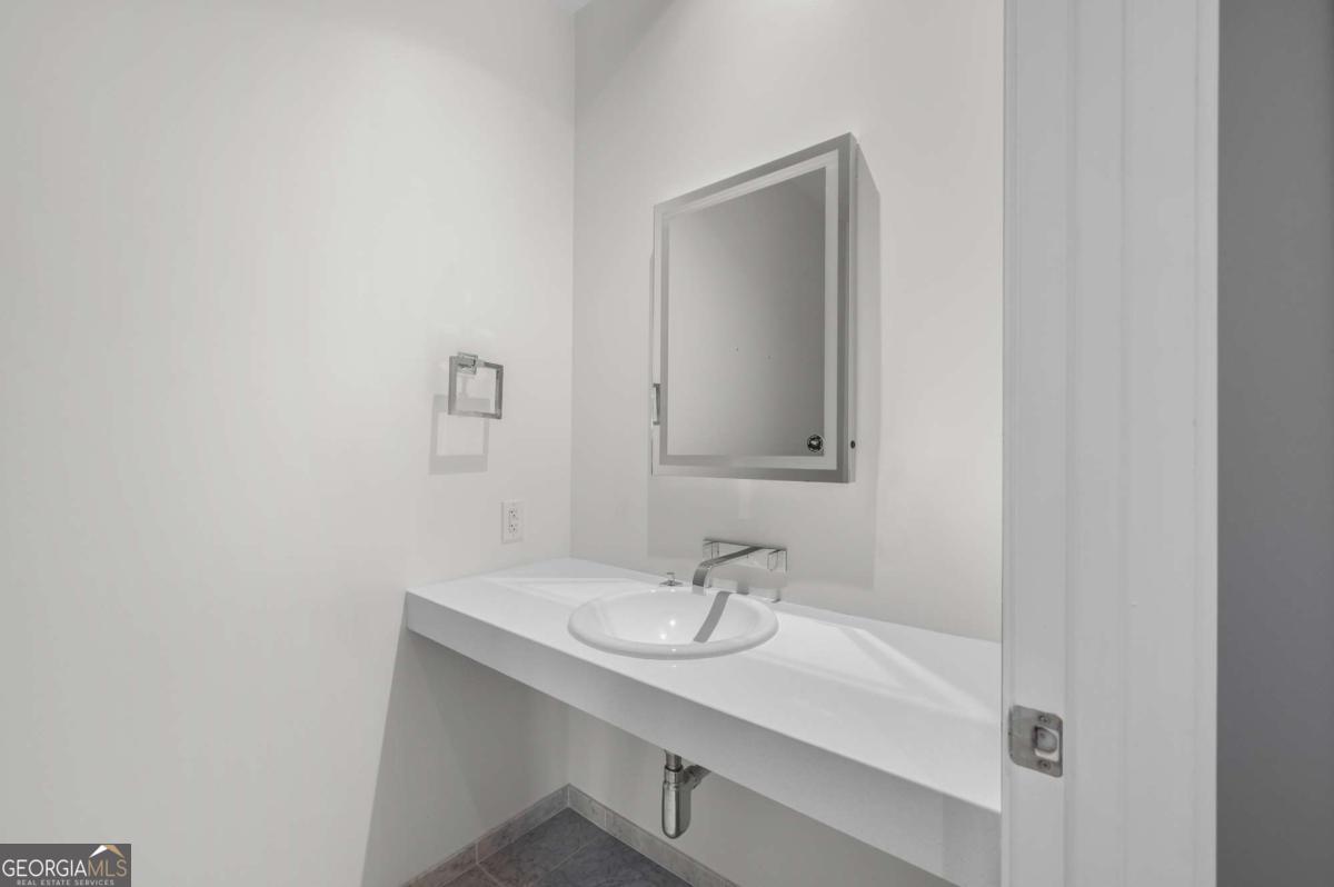 45 Ivan Allen Jr Boulevard Nw # 2603 Property Photo 18