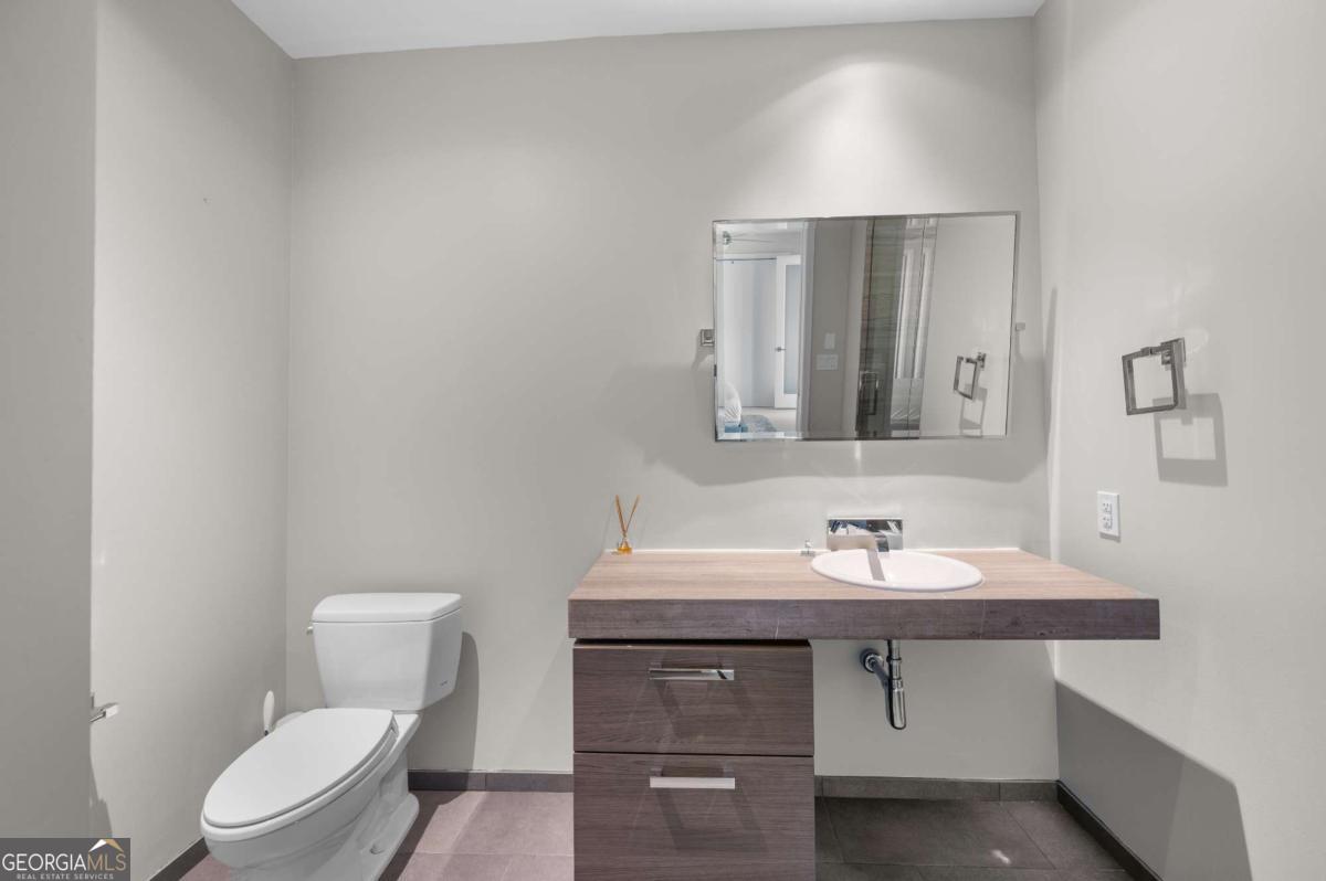 45 Ivan Allen Jr Boulevard Nw # 2603 Property Photo 28