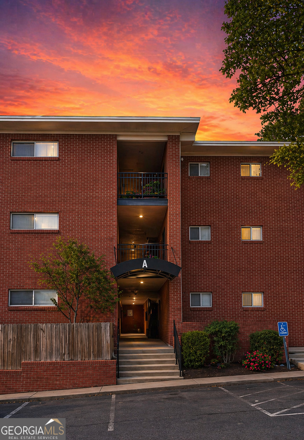 250 Little Street Apt A103 Property Photo 1