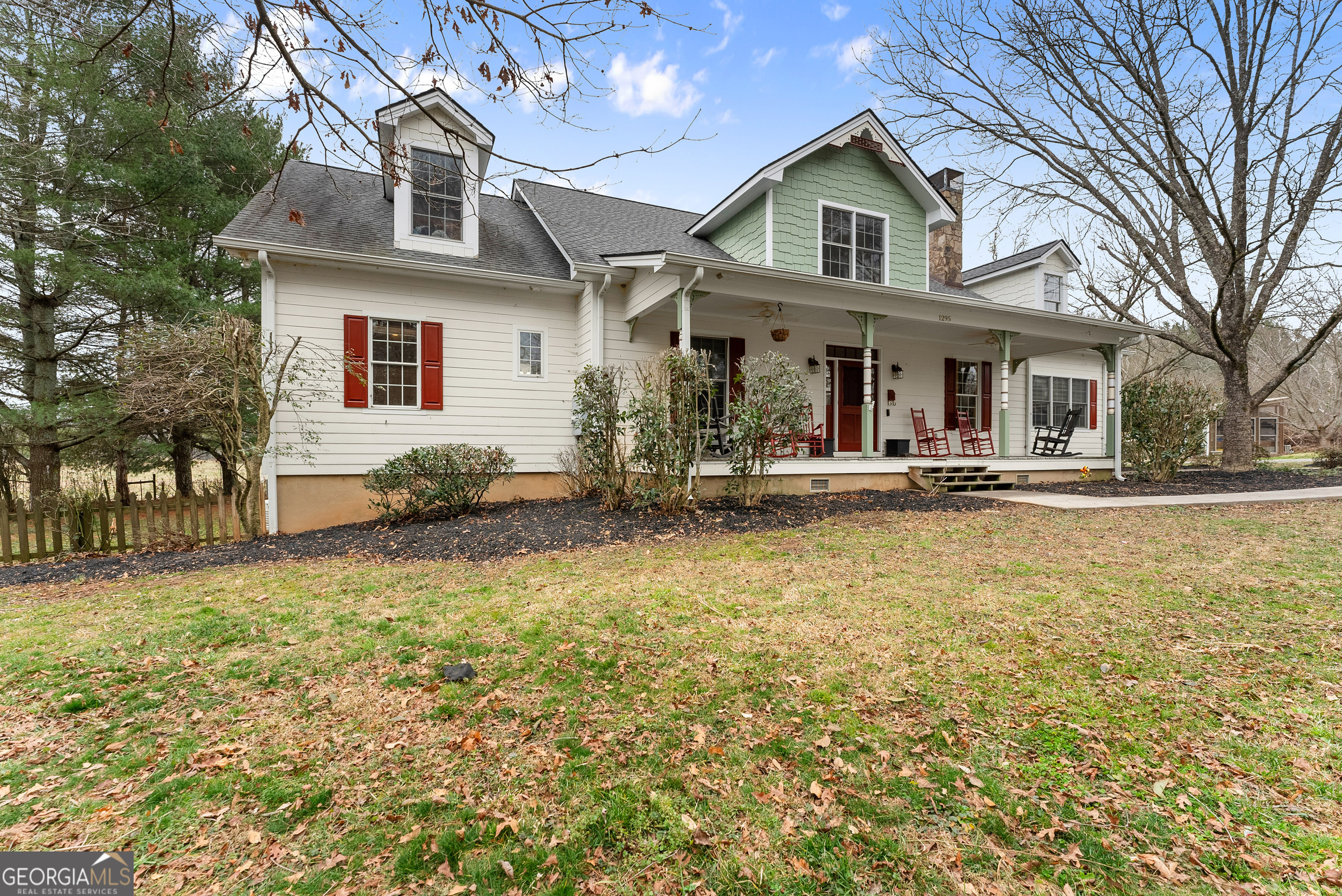 1295 Wall Bridge Loop Road Property Photo 3