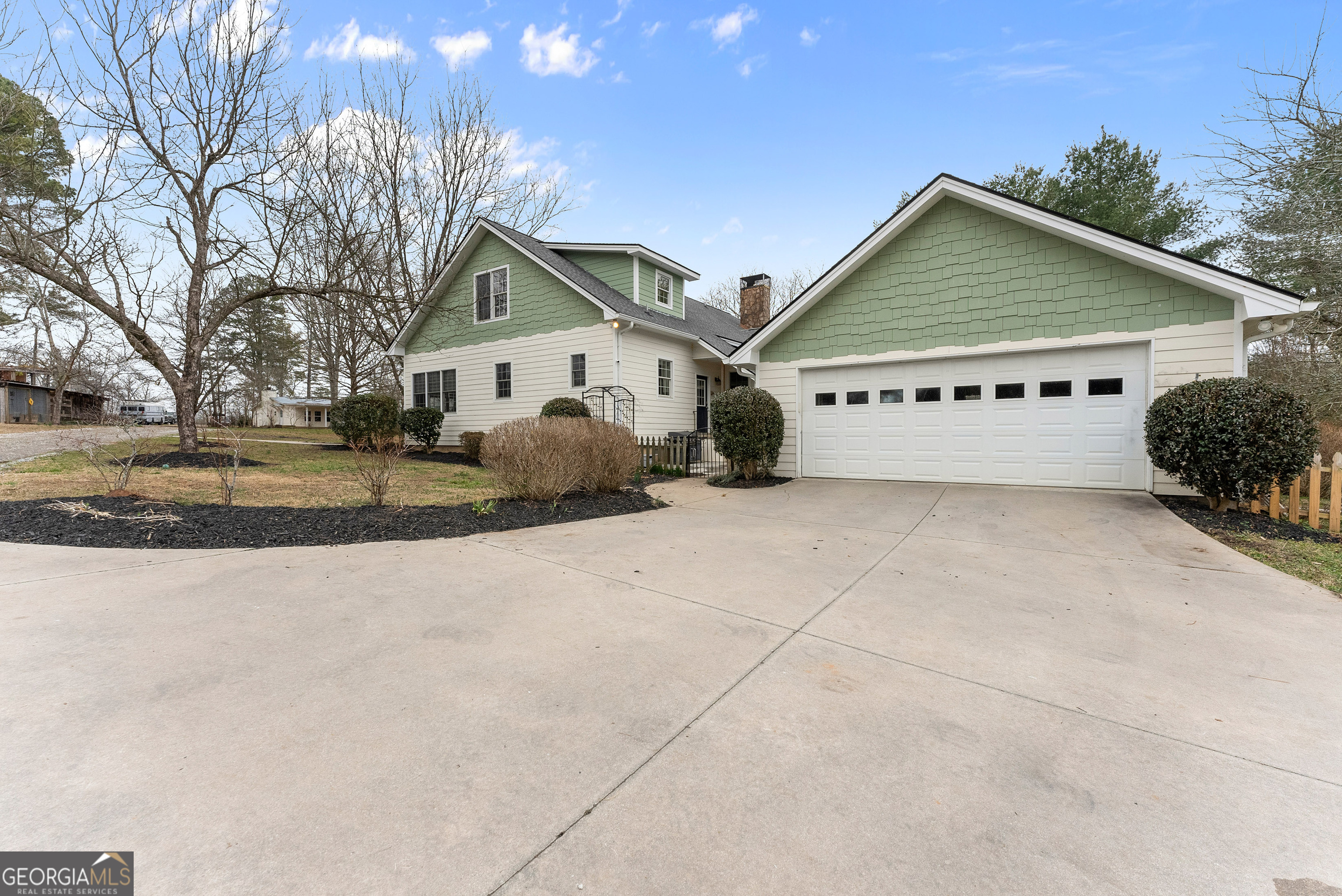 1295 Wall Bridge Loop Road Property Photo 4