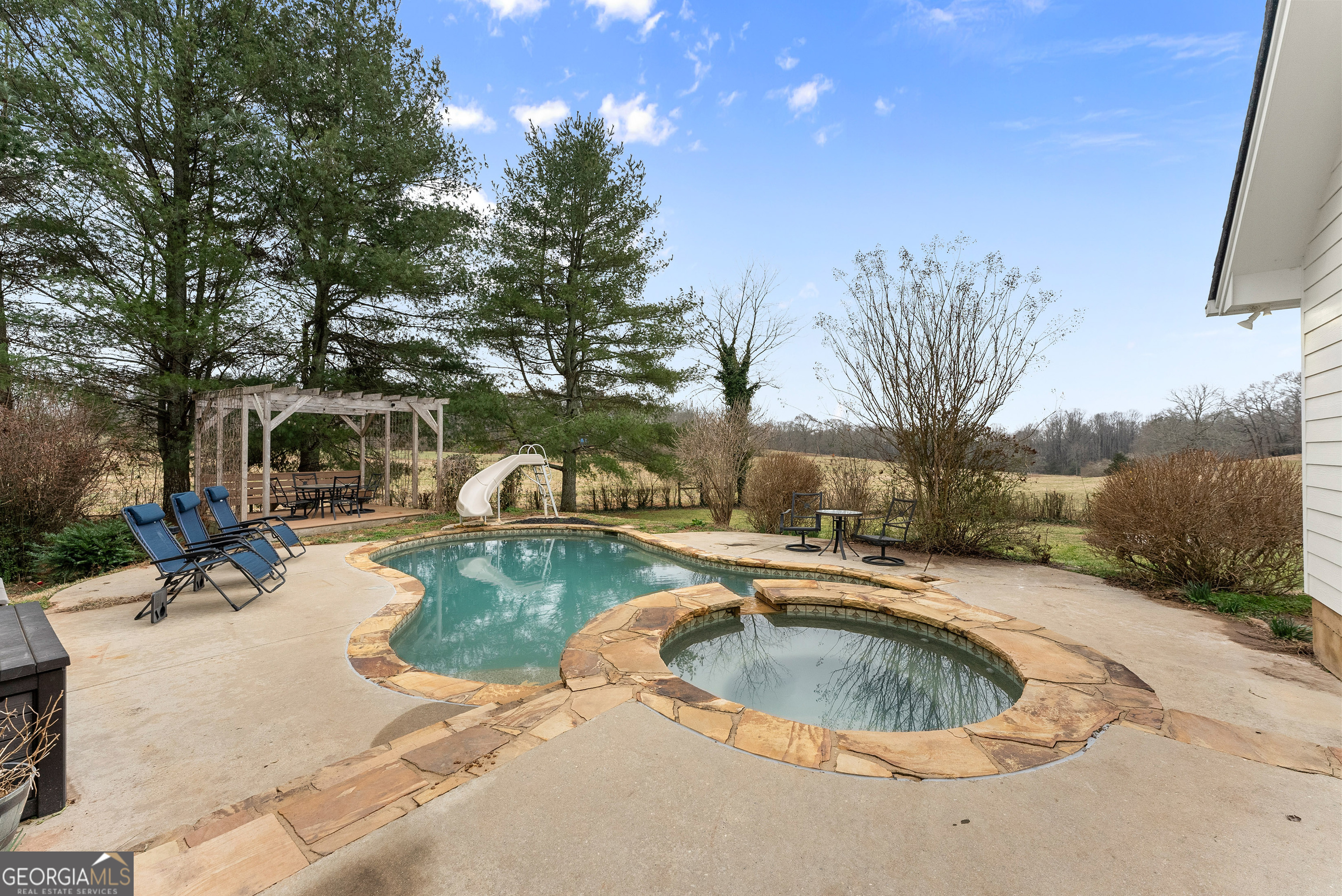 1295 Wall Bridge Loop Road Property Photo 6