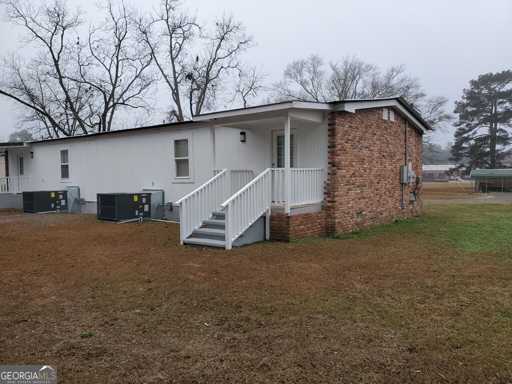 203 Enterprise Apt A Property Photo 4
