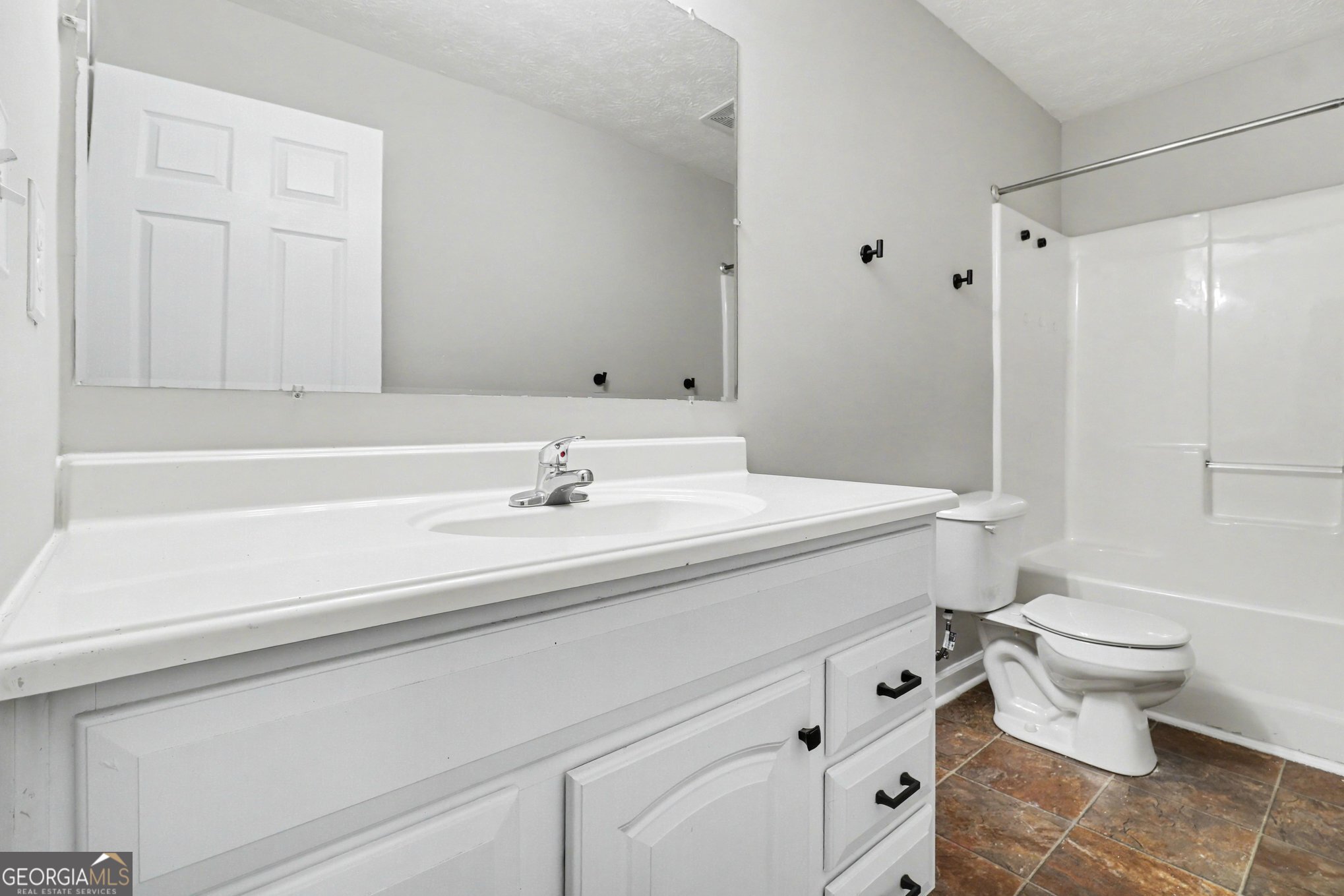 2329 Glebe Court Property Photo 16