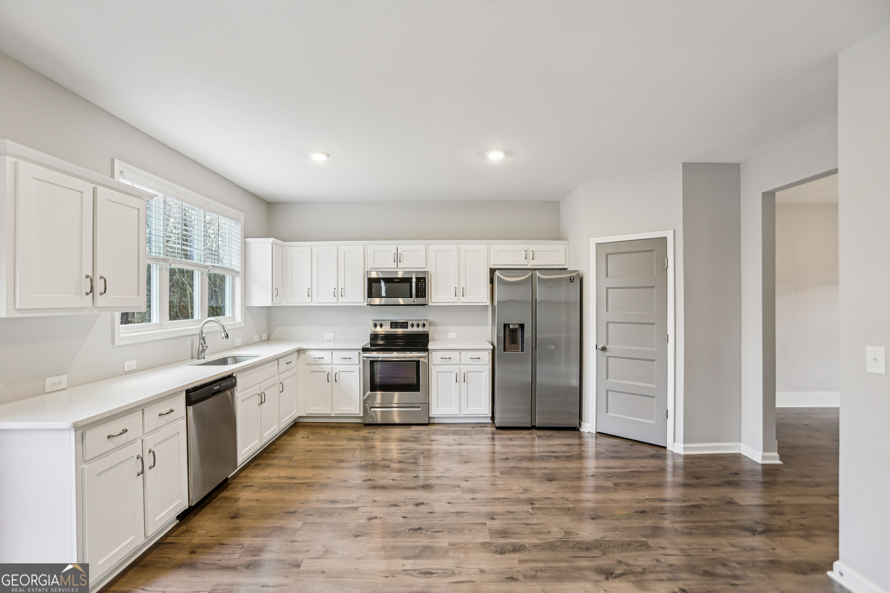 91 Richmond Drive Property Photo 7