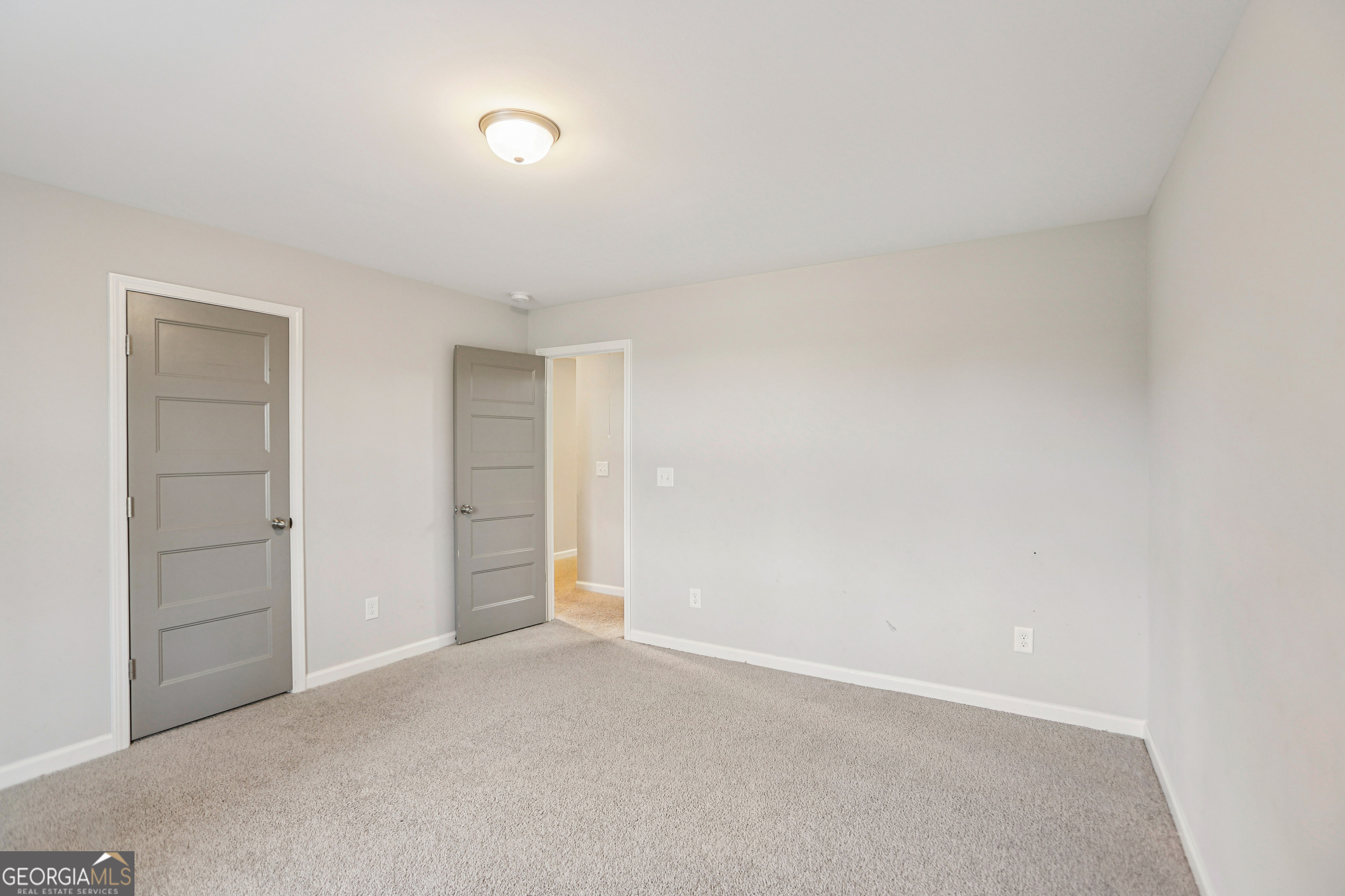 91 Richmond Drive Property Photo 11