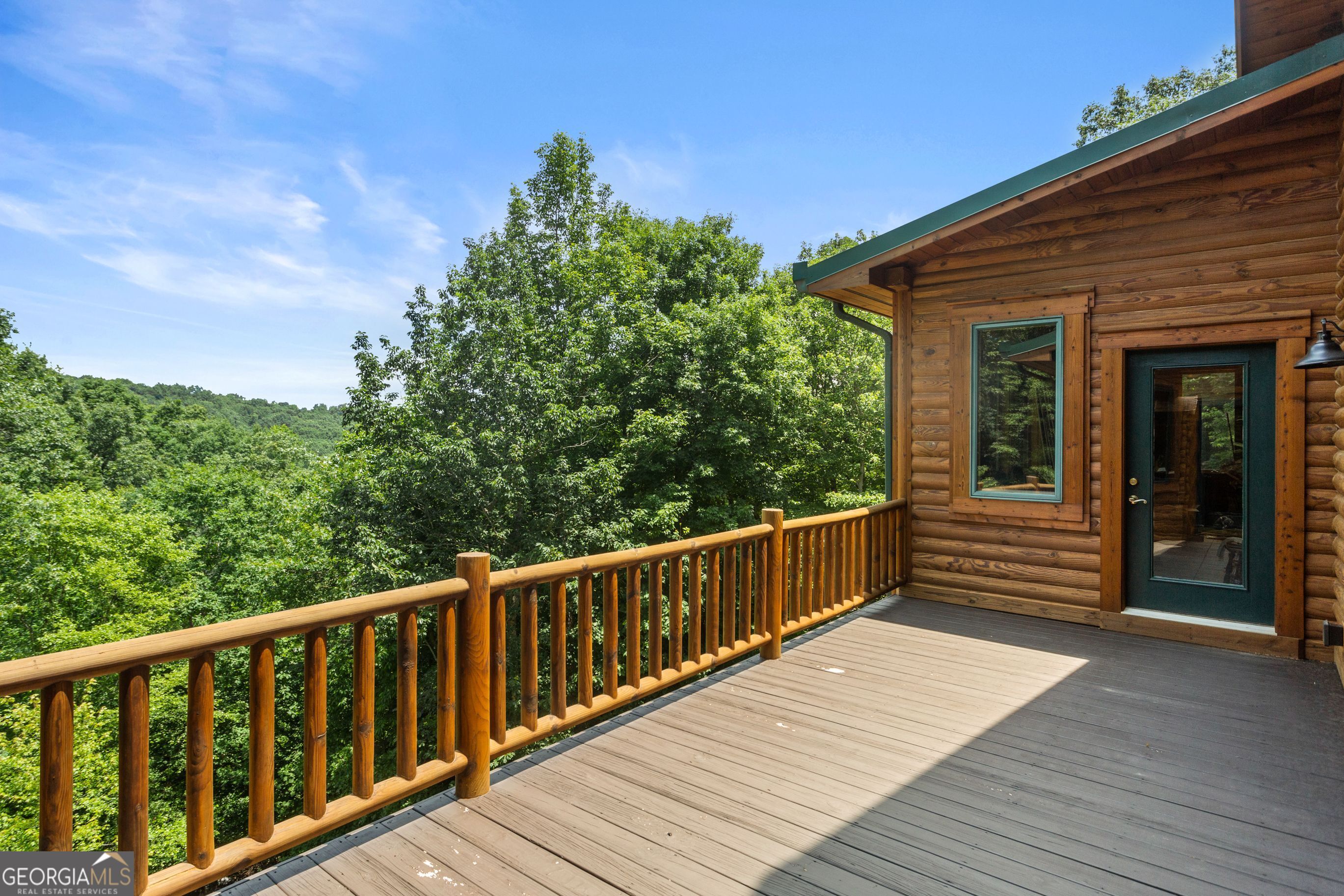 729 Huckleberry Way Property Photo 37