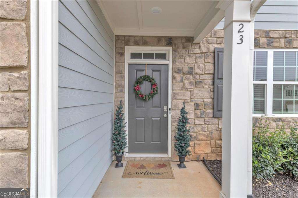 23 Embry Boulevard Property Photo 3