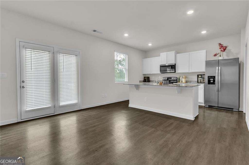 23 Embry Boulevard Property Photo 9