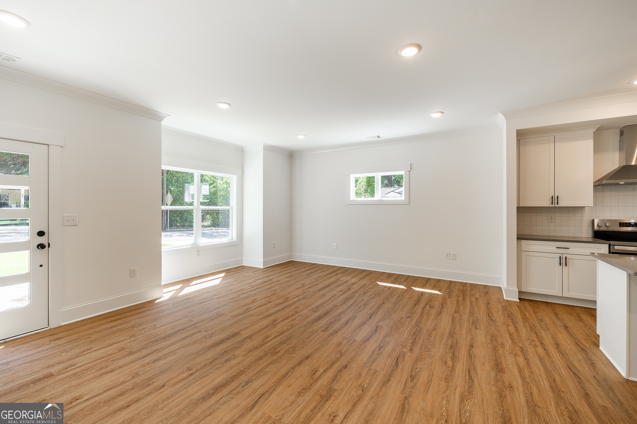 169 Vine Street Property Photo 10