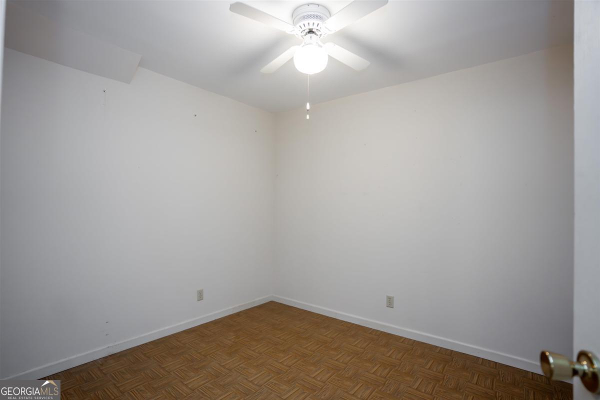 1070 Carpenter Lane Property Photo 30